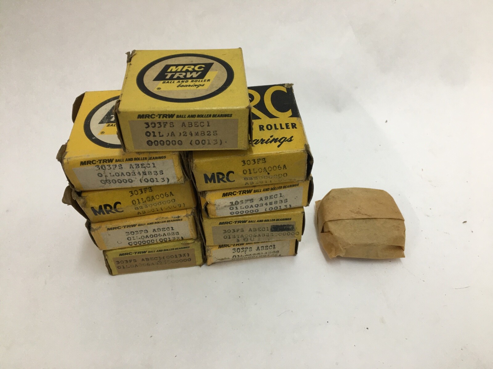 MRC 303FS Bearing 17mm ID 40mm OD 303-FS 88603 8603 USA 9 pcs