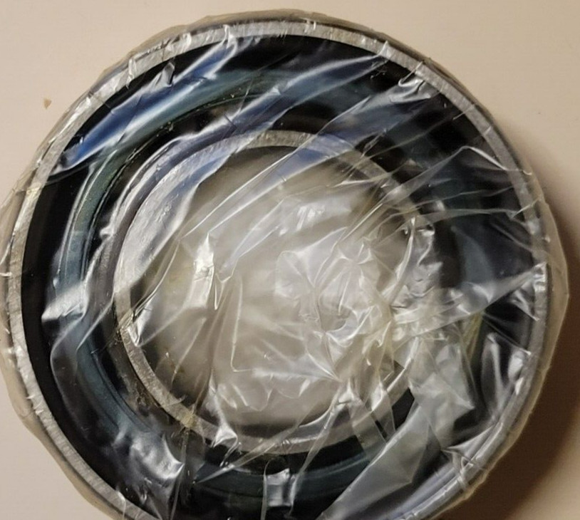 NEW SKF 5207 DOUBLE ANGULAR ROLL BEARING