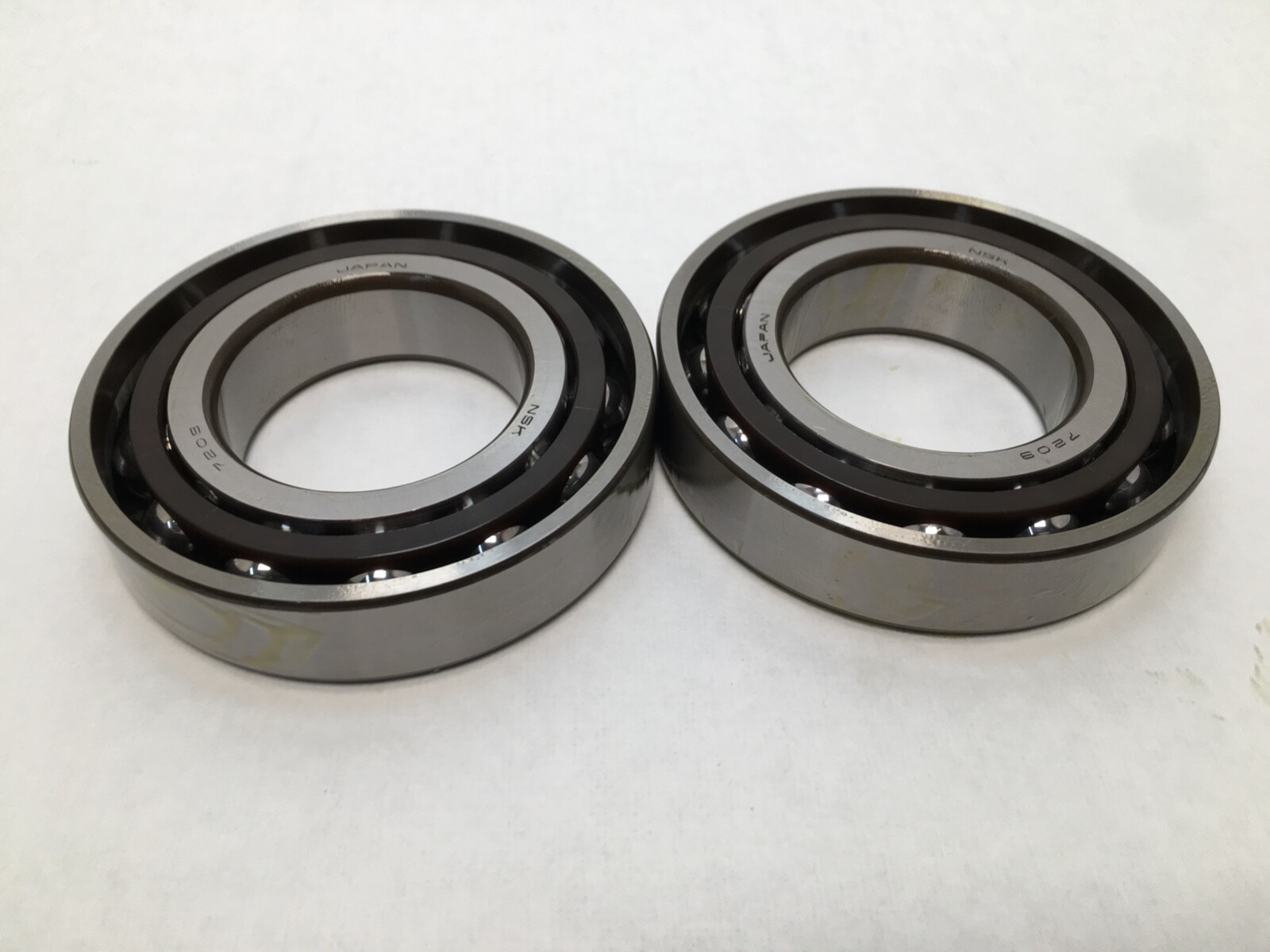 NSK 7209A5YTDUMP4 Angular Contact Bearing 45x85x19mm 7209A5 YT DUM P4 Japan Set