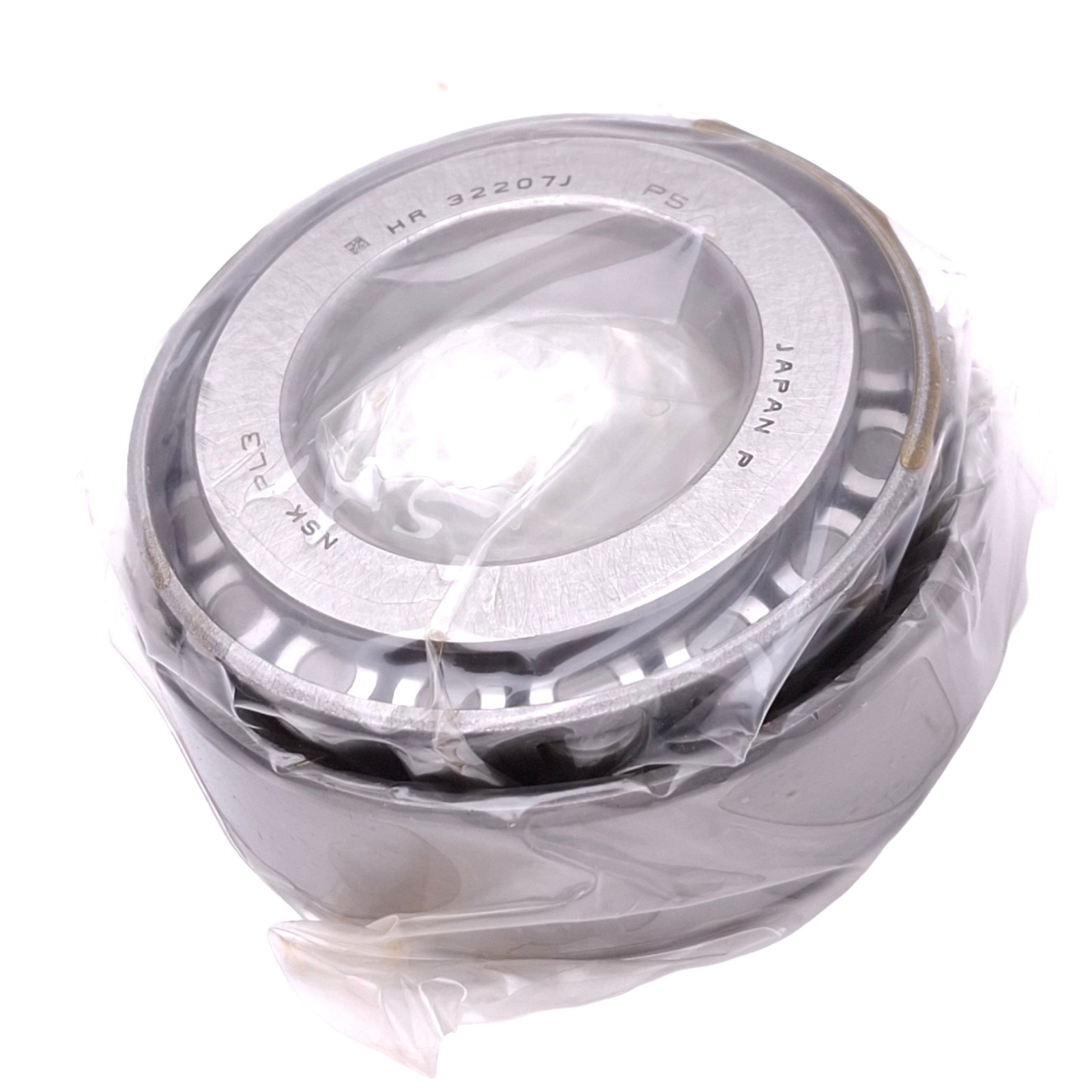 NSK HR32207J P5 Tapered Roller Bearing, 35mm ID, 72mm OD, 24.25mm Wide, Class 5