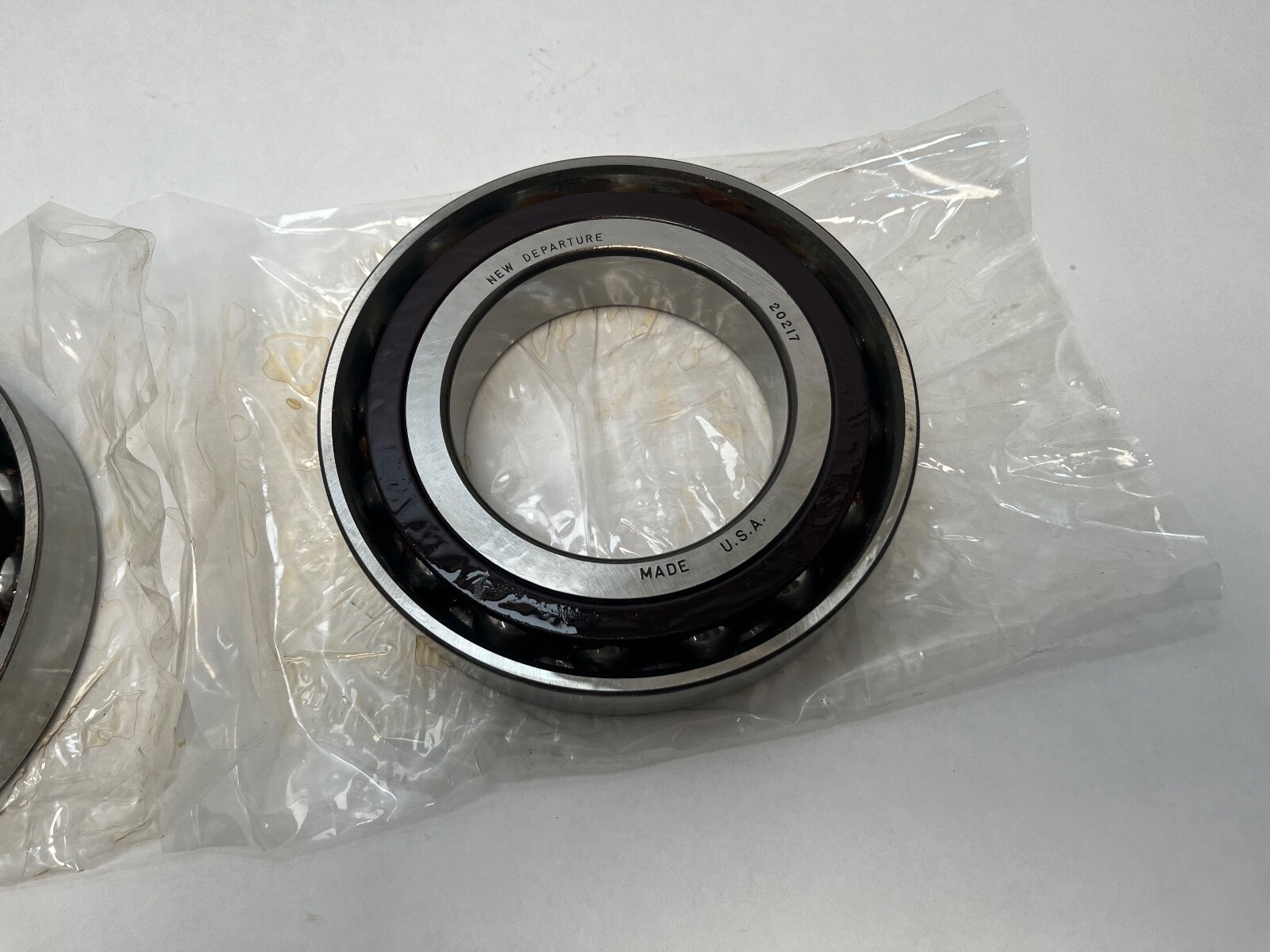 NDH Q20217DTL5186 Angular Bearing 85x150x28 mm 7217 Q-20217-DT-L5186-A USA