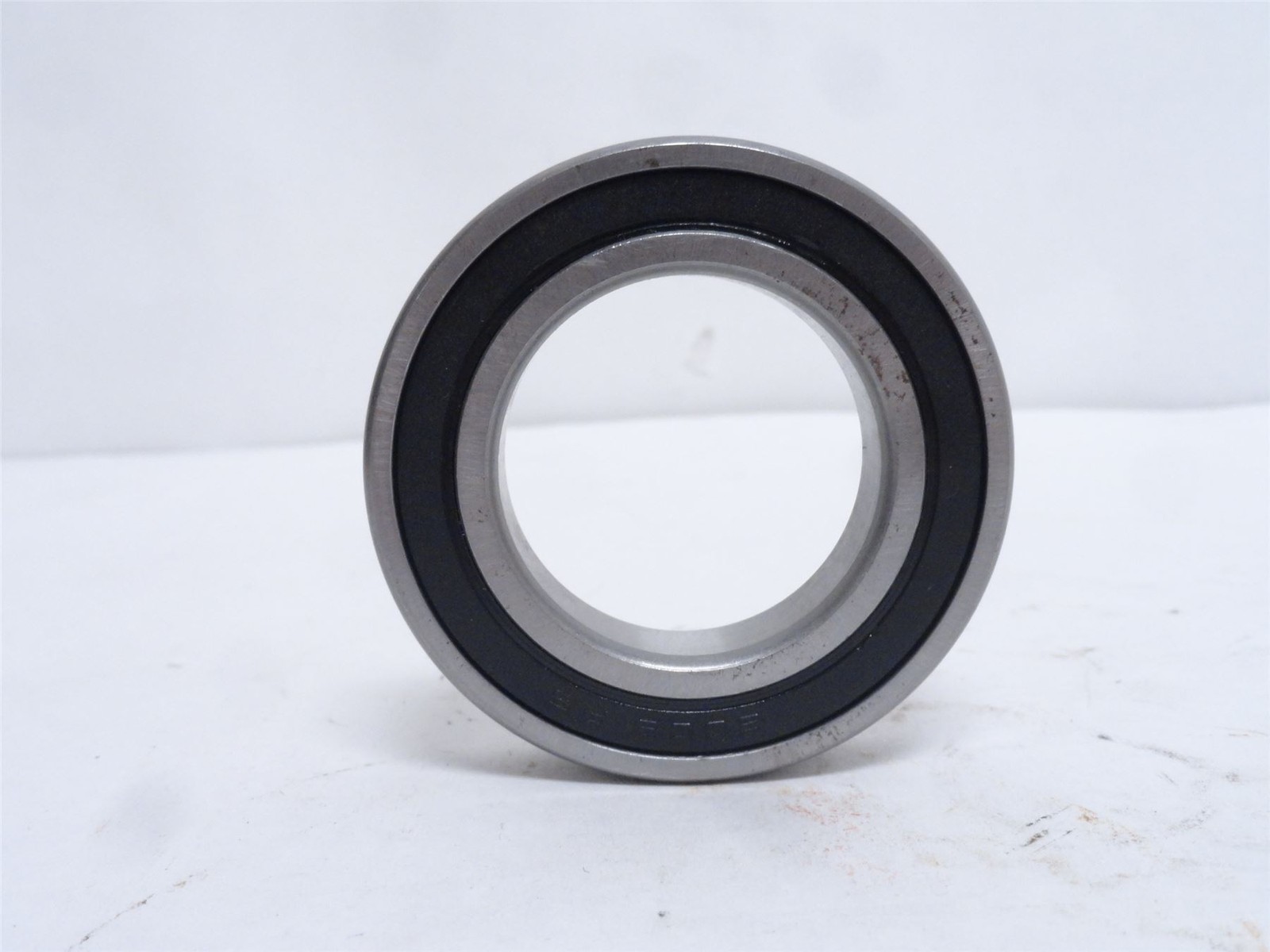 244947 Old-Stock; PTI 6008-2RS Ball Bearing 40mmID x 68mmOD x 15mm Wide