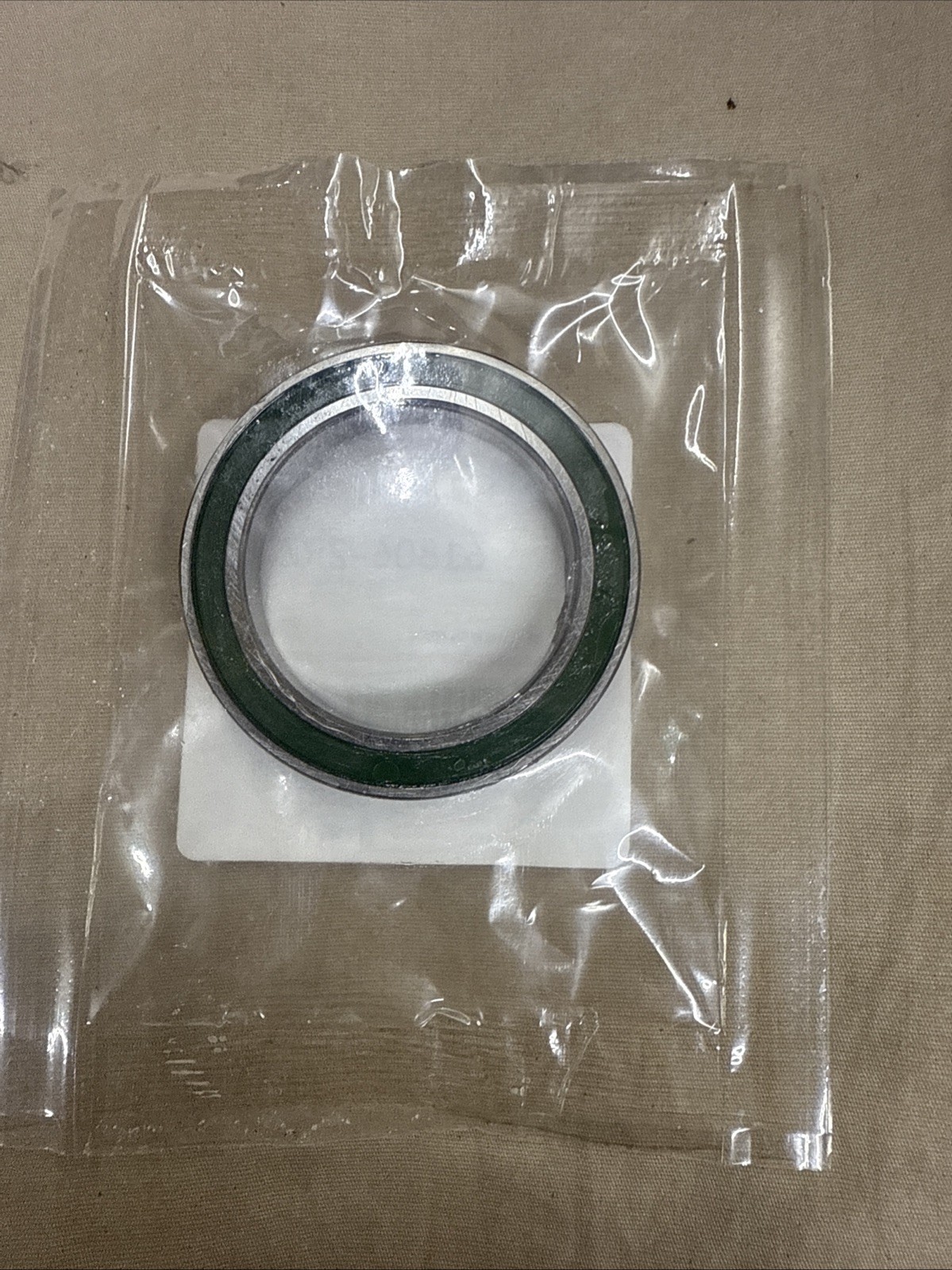 SKF 61806 2RZ BALL BEARING, SEALED, NON CONTACT SEALS 30x42x7mm