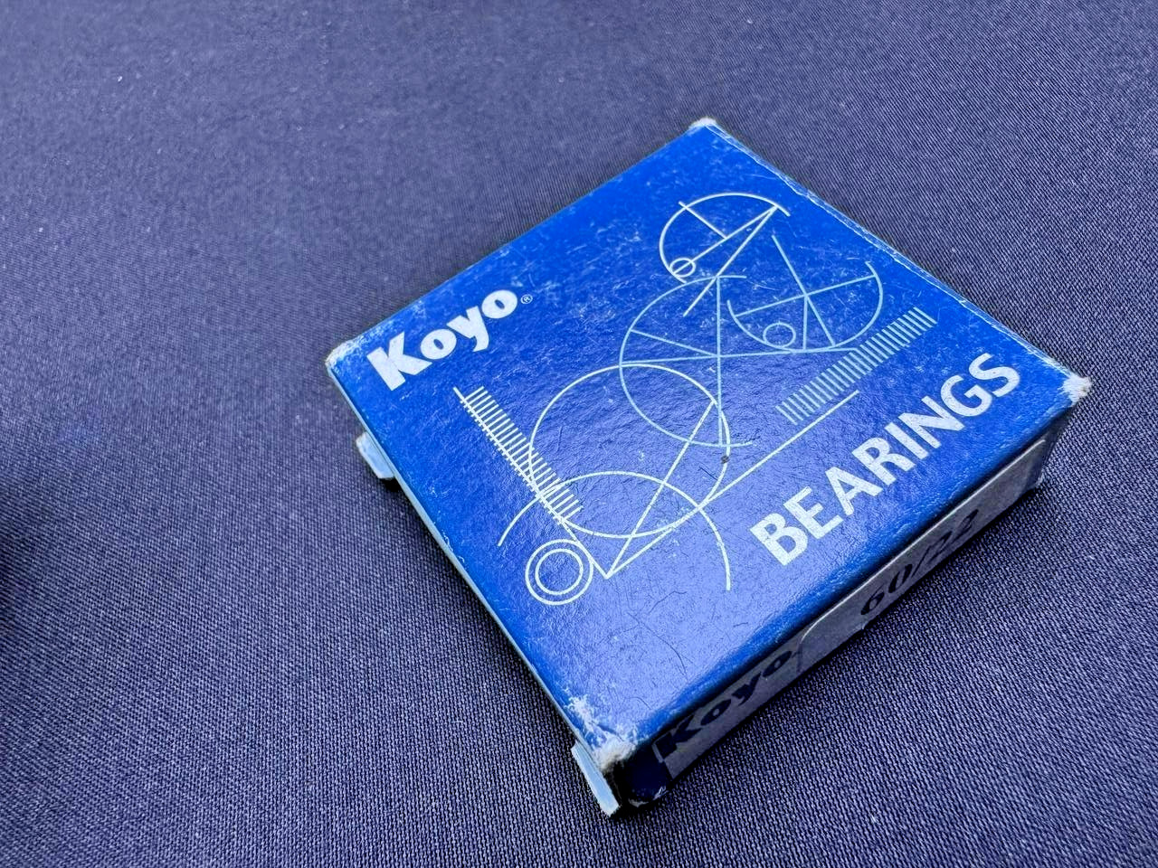 60/22 Single Row Radial Deep Groove Ball Bearing 22x44x12 mm. by KOYO brand