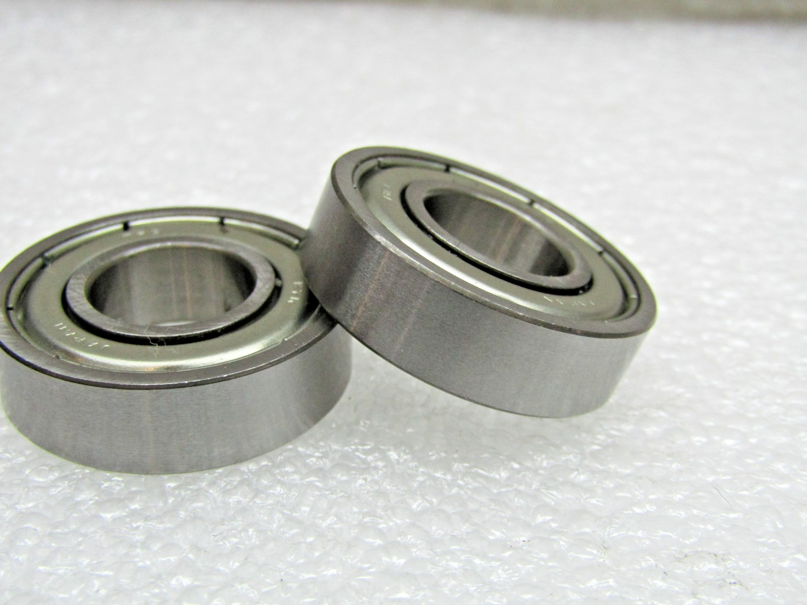 (Lot of 2) KYK Japan 77R8 1/2″ X 1-1/8″ X 5/16″ Metal Shielded Bearing