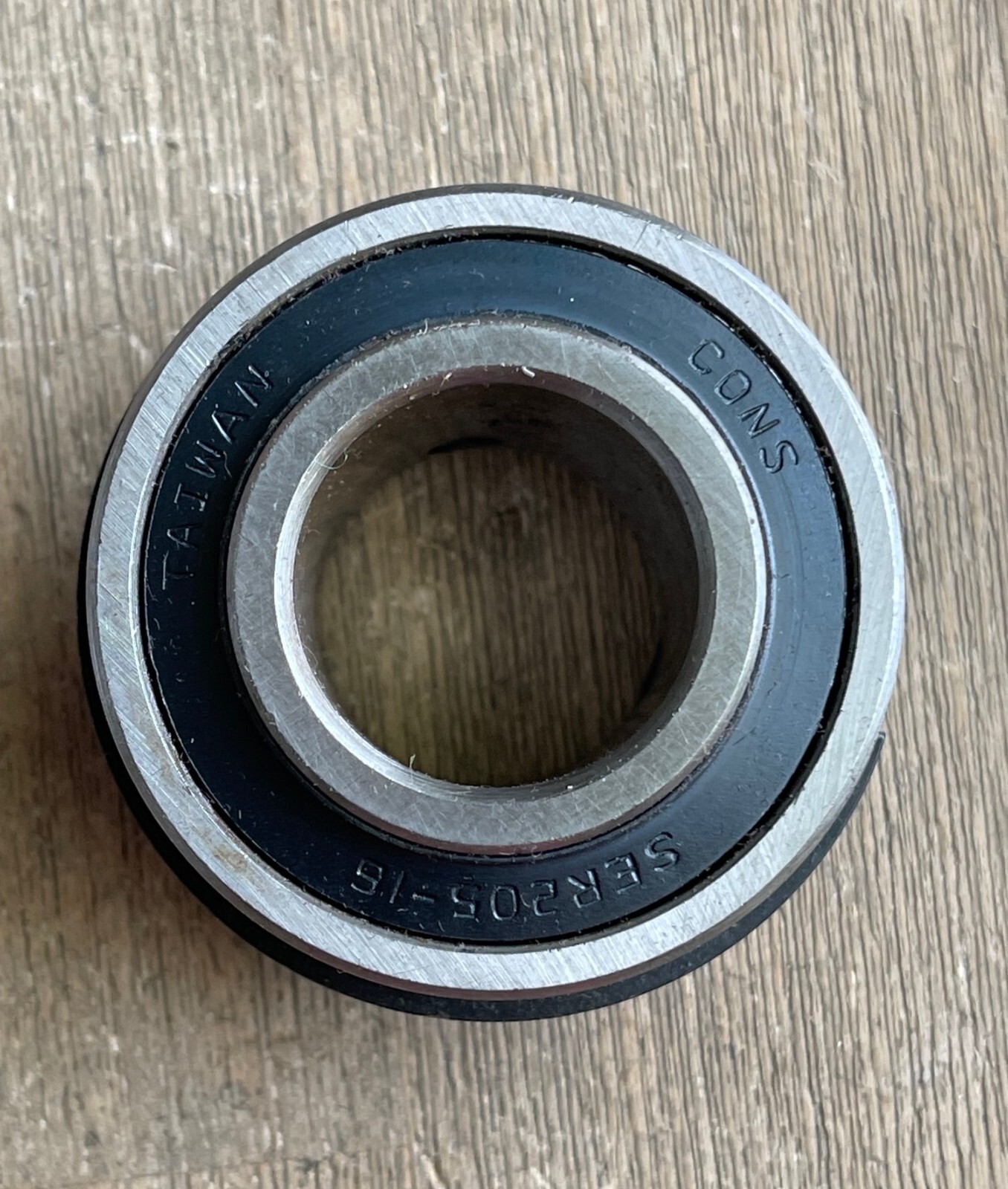 CONSOLIDATED BEARINGS SER205-16 BEARING WITH SNAP RING 1″ BORE NEW