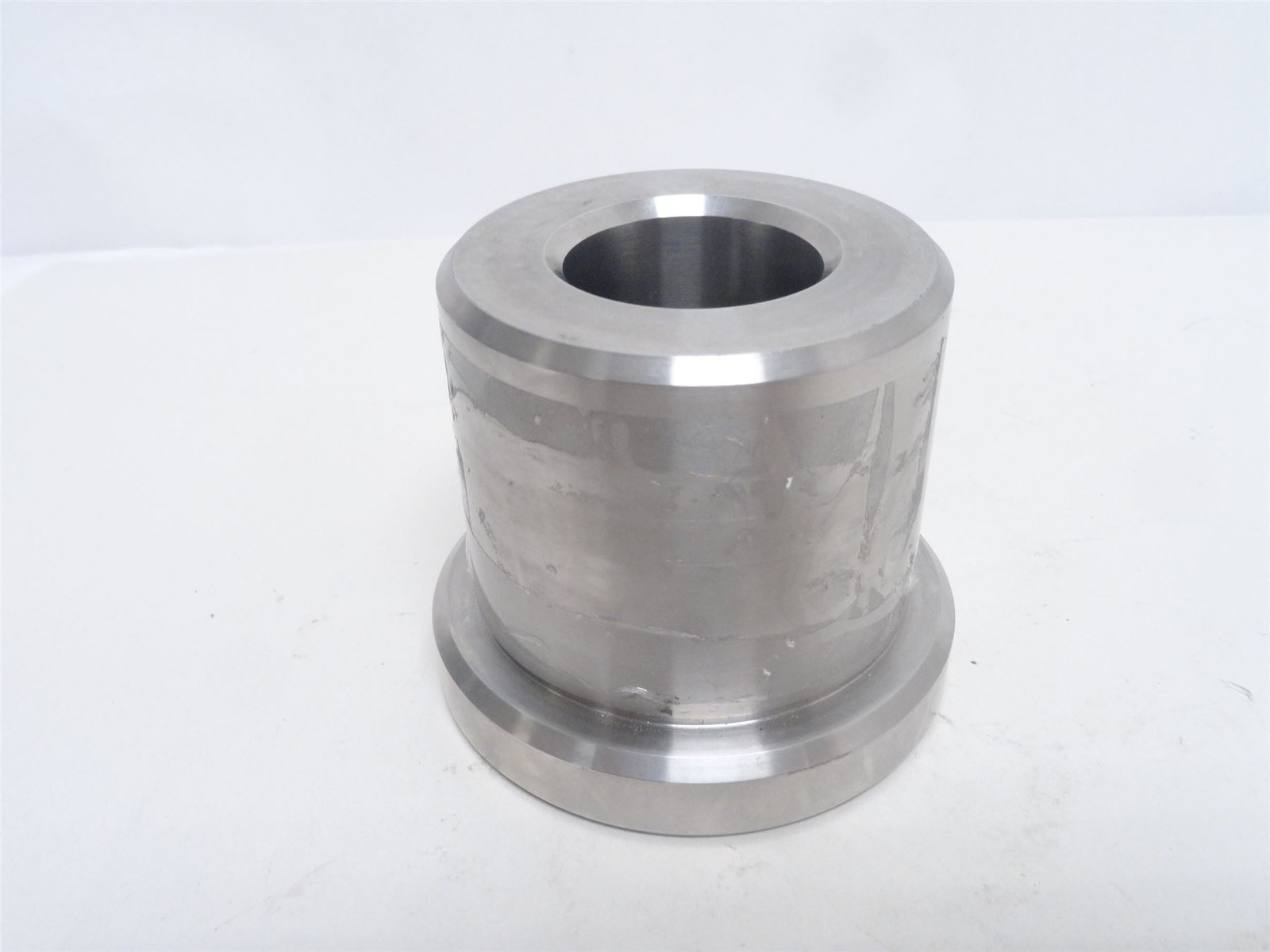 244041 New-No Box; Thomas Precision TPMBE9457 Bearing Housing Assembly;1-1/2″ID