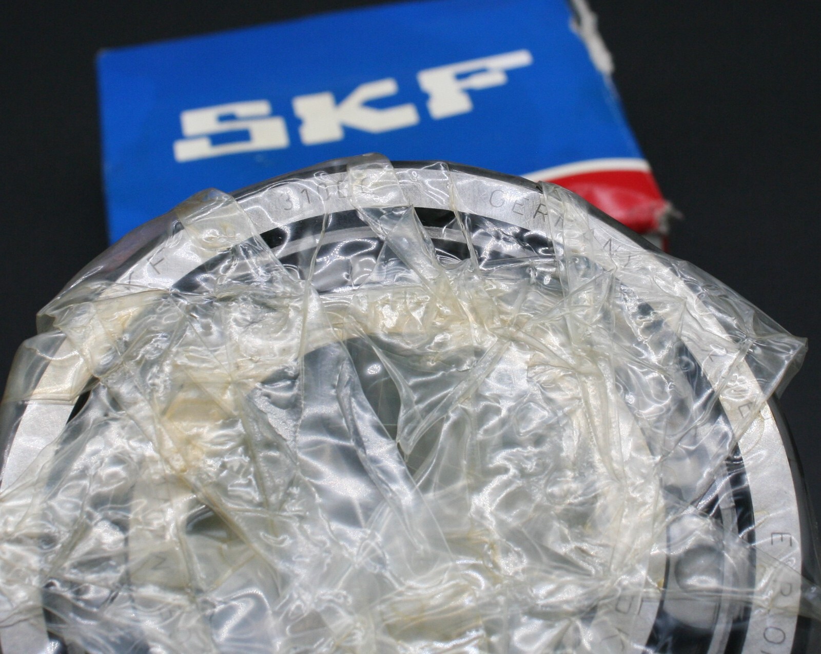 One SKF NUP 310 ECJ Cylindrical Roller Bearing 50MM ID Germany NEW