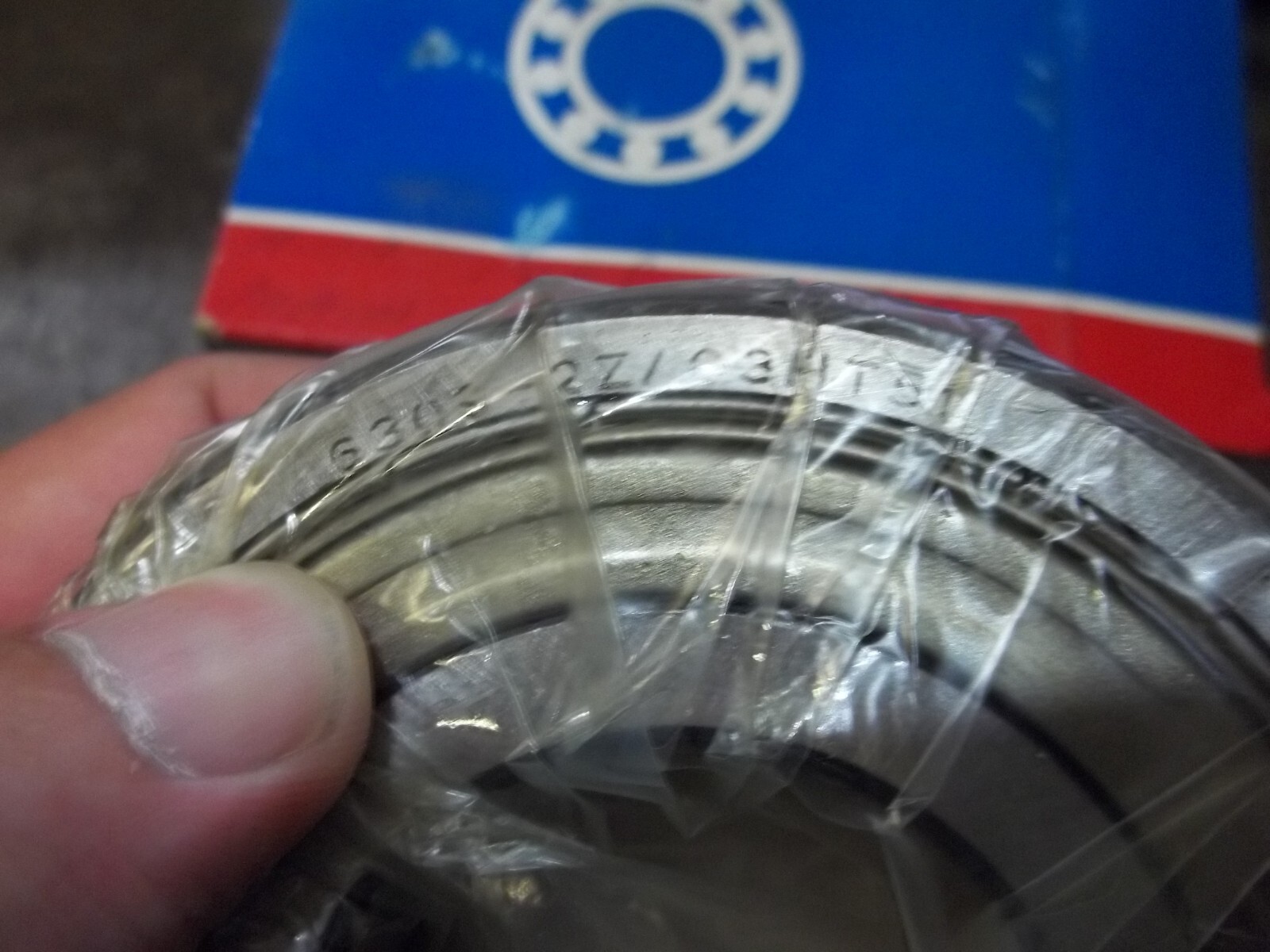 NIB SKF 6309-2ZJEM 6309-2Z/C3HT51 BEARING (208-1)
