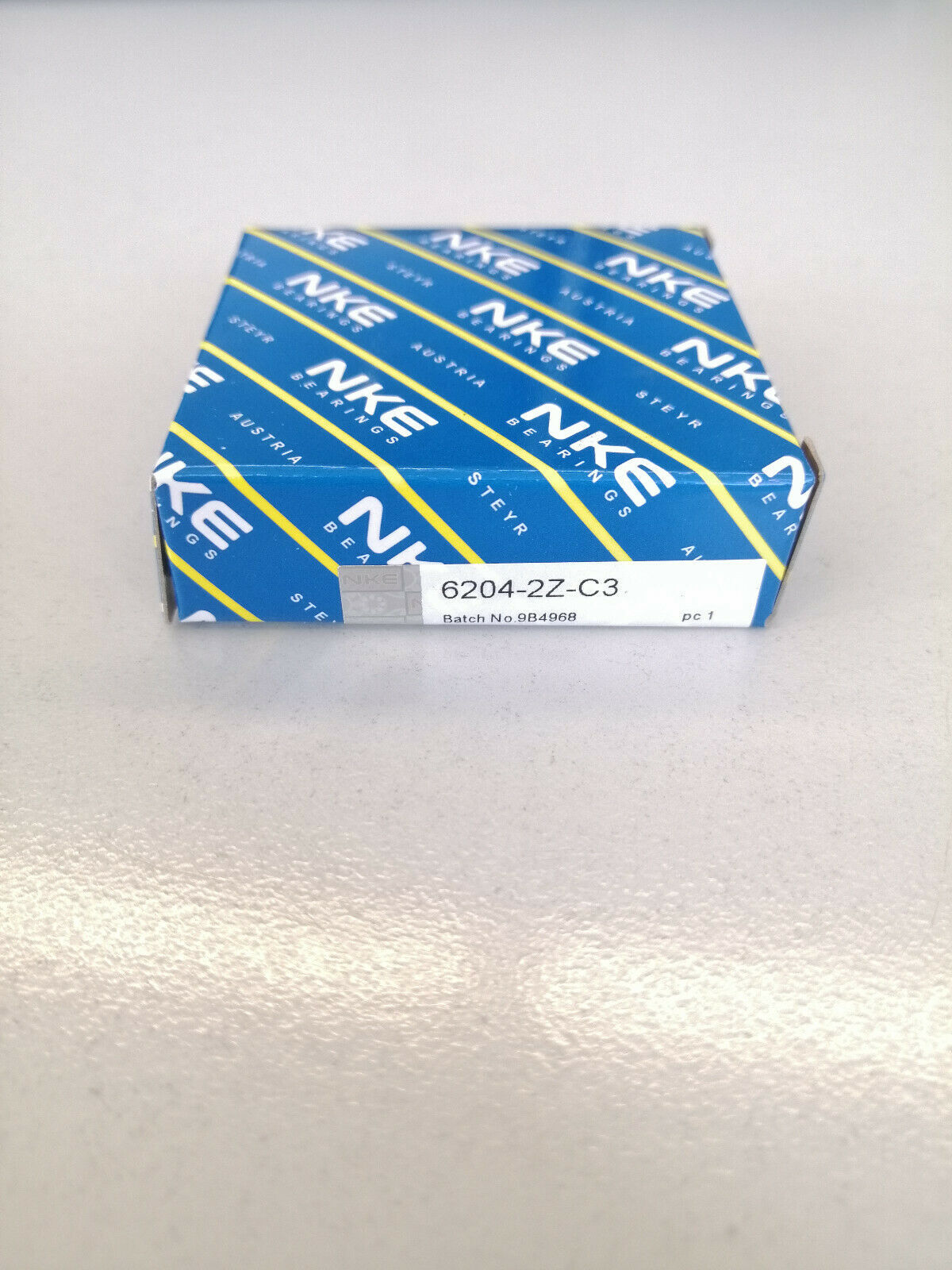 NKE Deep Groove Ball Bearing 6204-2Z-C3 Batch No.9B4968 20x47x14mm #62297