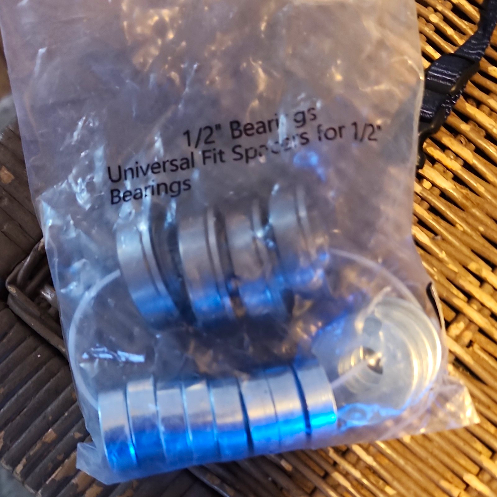 Universal Fit Metal Ball Bearing 1/2 in Bore 1 in OD 1/4 in W 1/2″ Bearings
