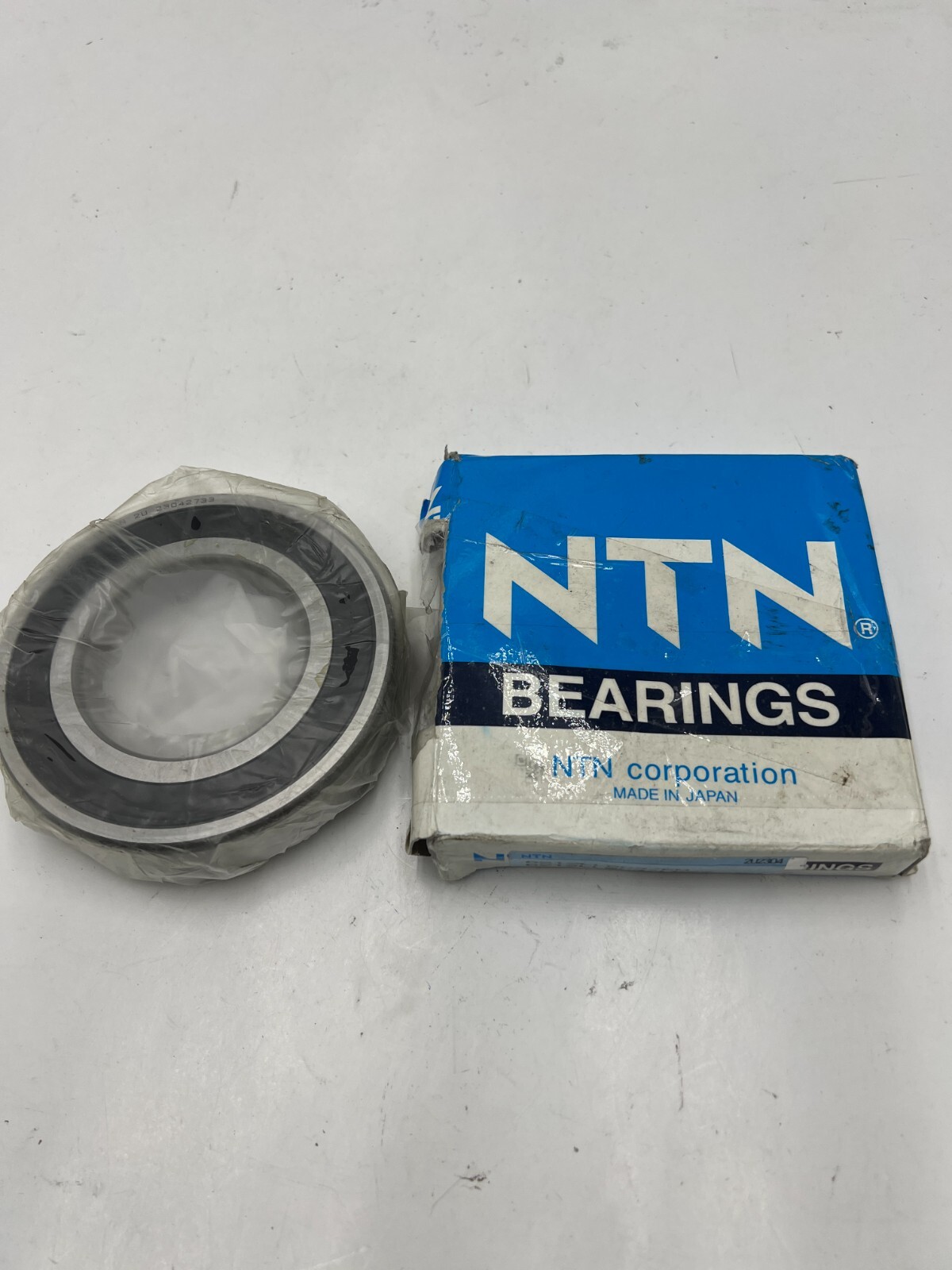 NTN 6212LLBC3/EM Round Bore Standard Medium Deep Groove Radial Ball Bearing