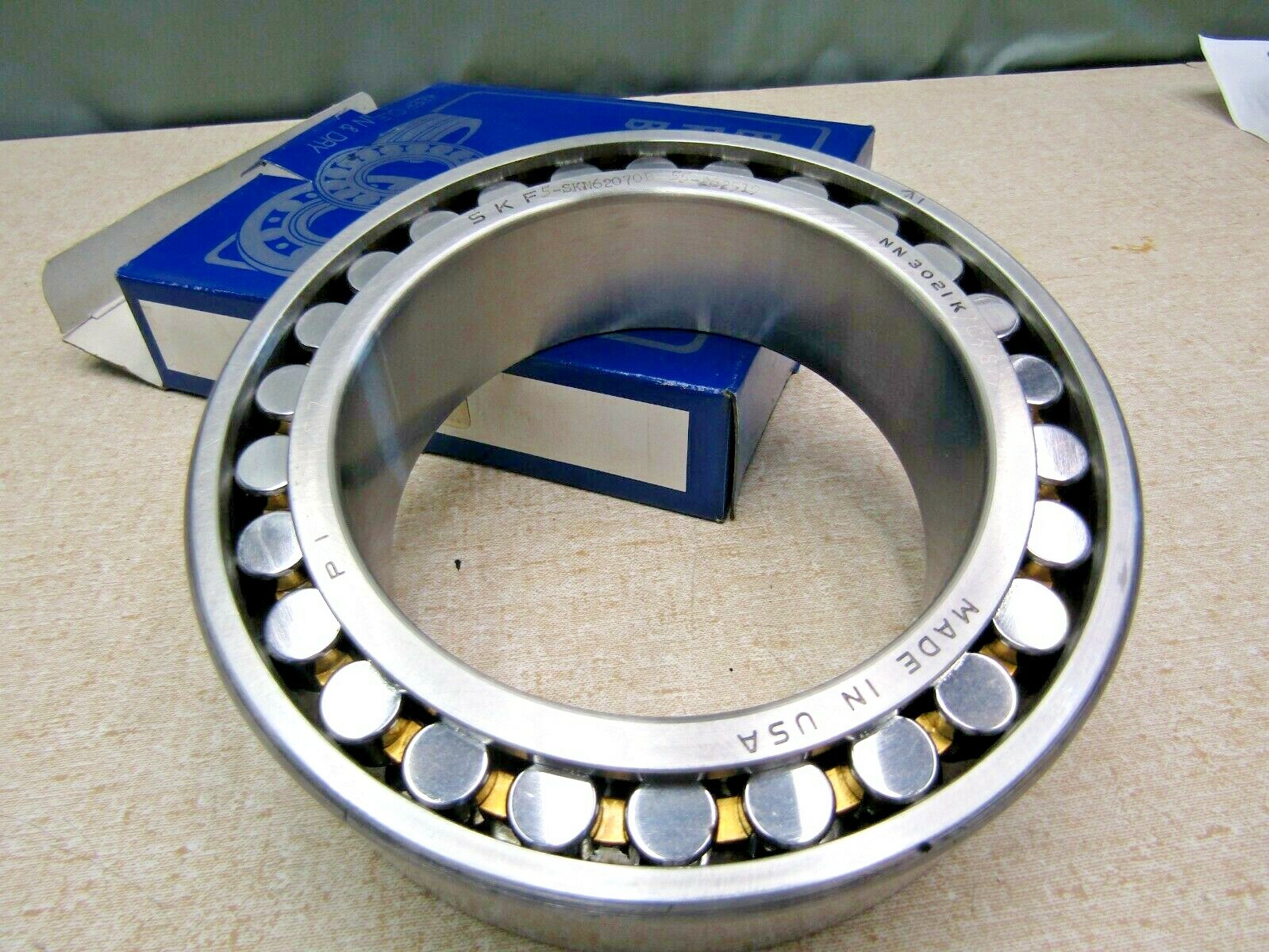 SKF NN3021K MC481 105mm X 160mm X 41mm Cylindrical Roller Bearing M KTN9/SP AM