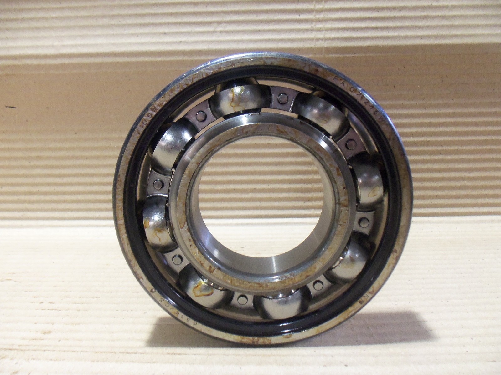 NEW SKF 6313/C3 Deep Groove Single Row Ball Bearing