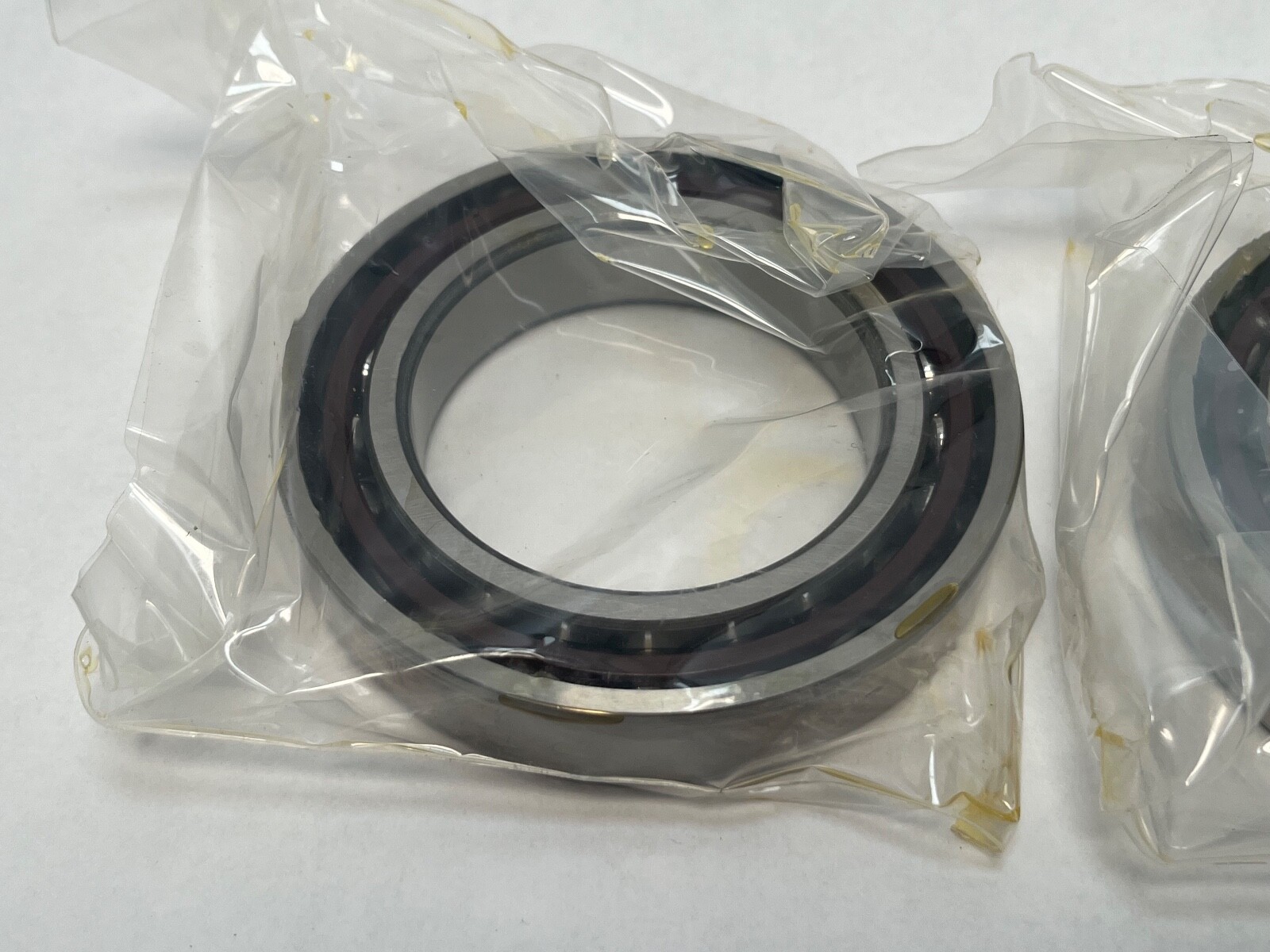 SNR 7012CVDUJ74 Bearing 60x95x18 mm 7012-C-T-DUL-P4 7012-C-V-DU-J74 France 2 Pcs