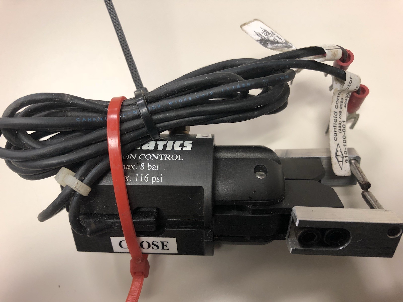 ERG016A16D1 NUMATICS EURO-SERIES GRIPPER K8800 MAX 8 BAR MAX 116 PSI SHIPSAMEDAY
