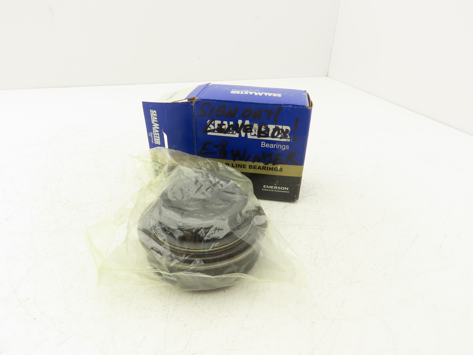 Sealmaster ERX-28 XL0 Straight 1-3/4″ Bore Ball Insert Bearing 3.347″OD 1.938″W