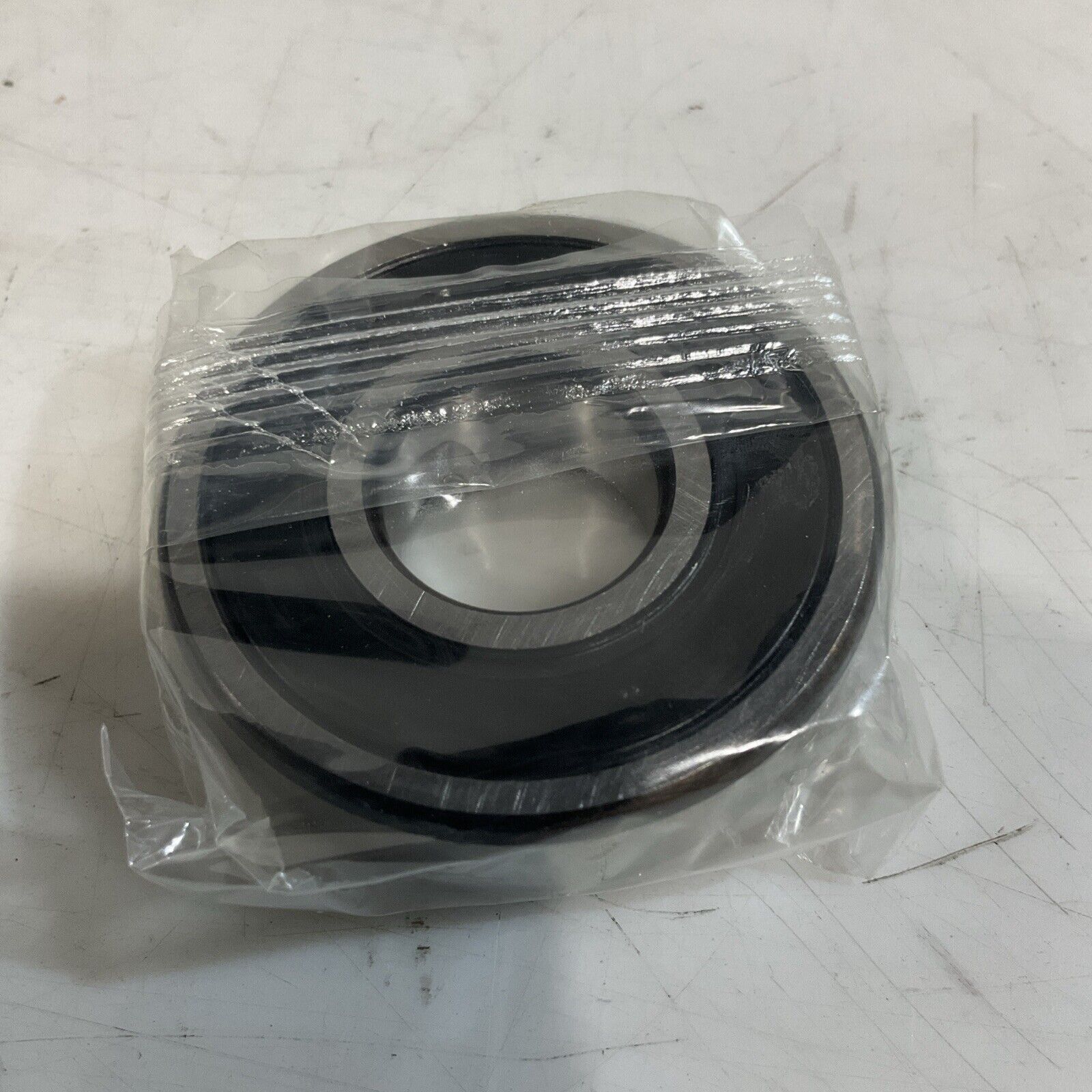 SKF 6304-2RSJEM DEEP GROOVE BALL BEARINGS LOT OF 2 U3S