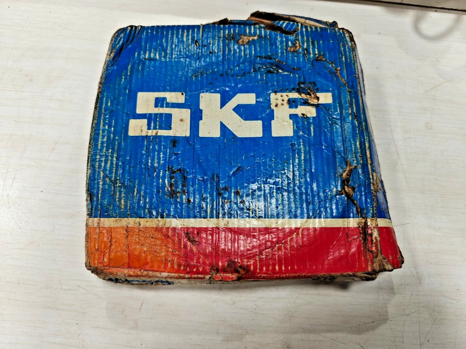 21315E SKF Explorer Spherical Roller Bearing New 75x160x37mm,, SKF 21315 E ,, UK