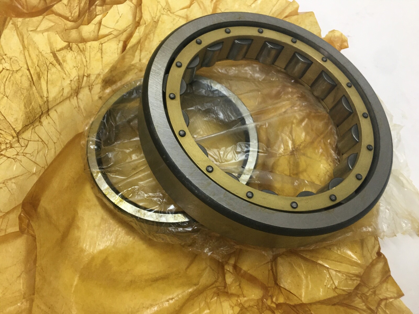 FAG NU217.M.C3 Cylindrical Roller Bearing 85x150x28 mm NU 217 M C3 Cons Germany