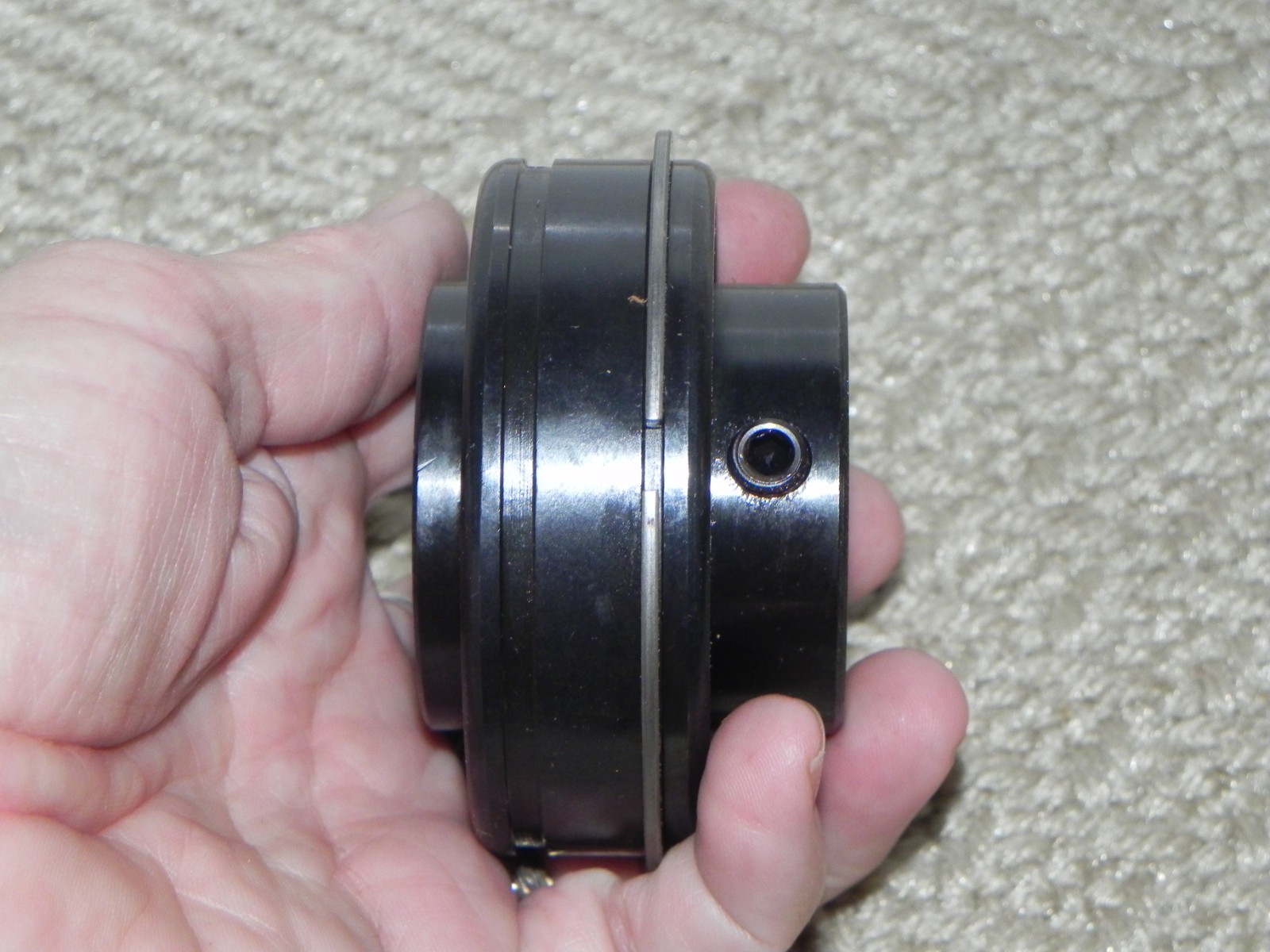 Fafnir ER20 Insert Bearing, cylindrical outer ring, 1-1/4 inches (31.75 mm) Bore