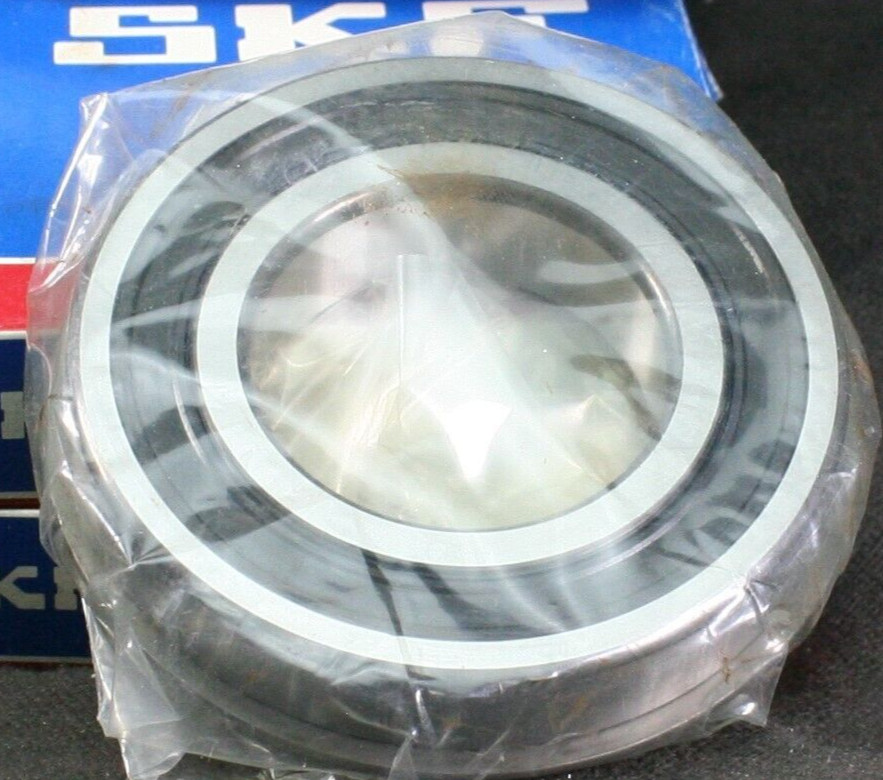 One (1) SKF 6209 2RS1NR Deep Groove Bearing 45 MM ID USA NEW