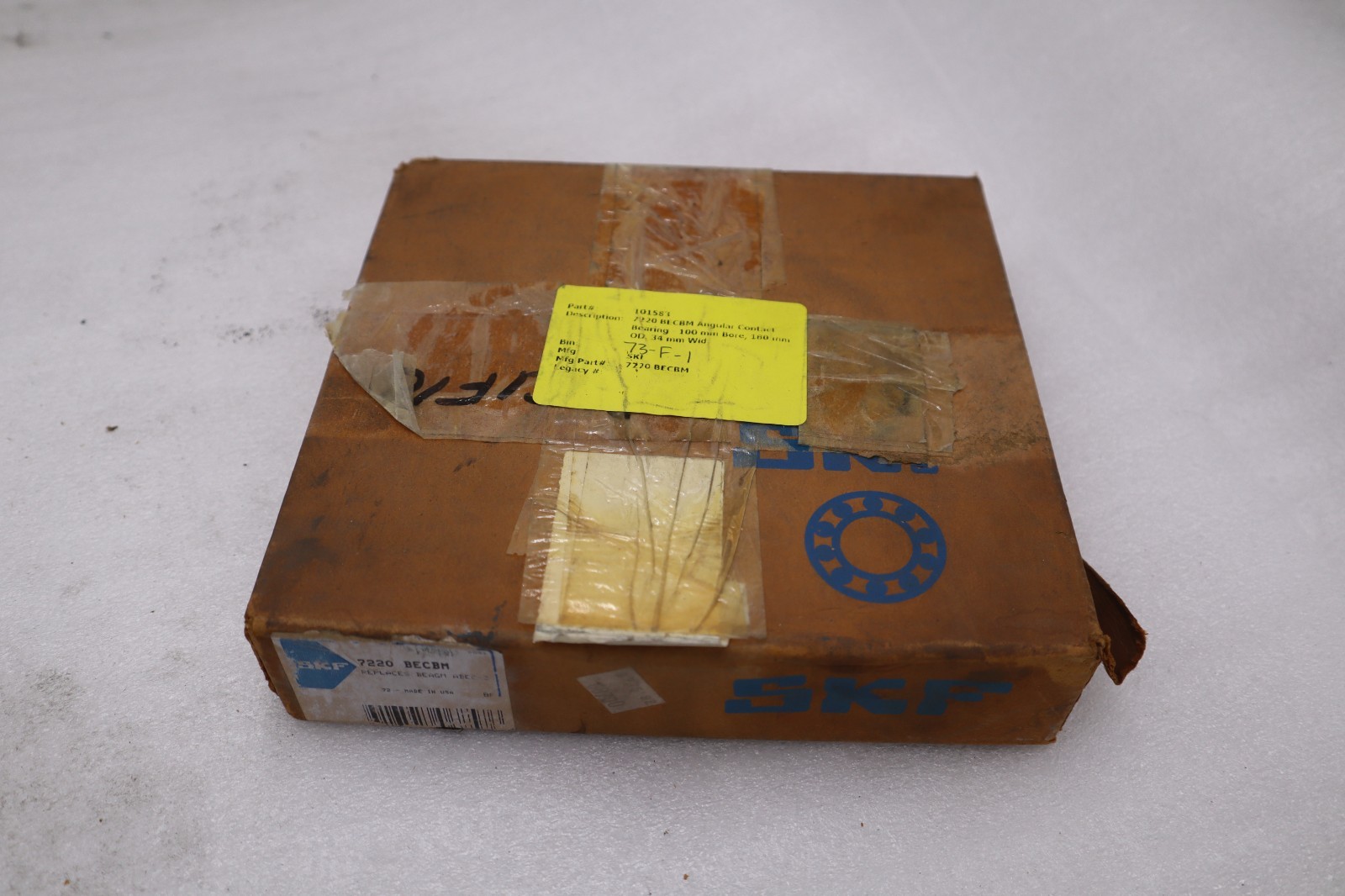SKF EXPLORER 7220BECBM/ 7220 BECBM Angular Contact Ball Bearing – STOCK CC128