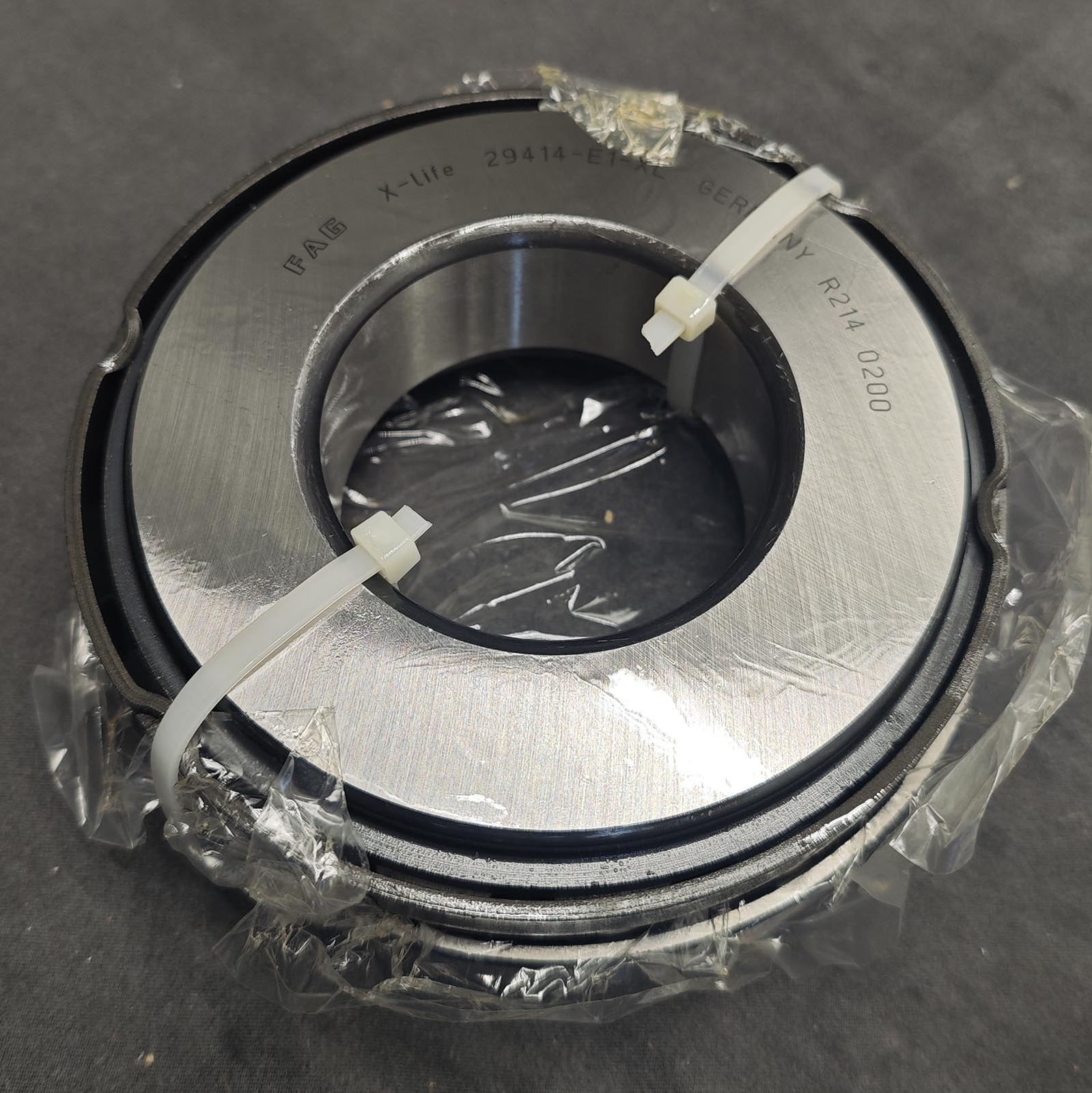 29414-E1-XL Spherical Roller Thrust for FAG/Schaeffler 70 x 150 x 48 mm