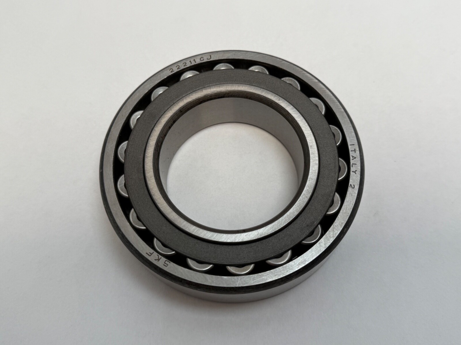 SKF 22211-CJ Spherical Bearing 22211-CJ 22211C 22211CC 55x100x25 mm