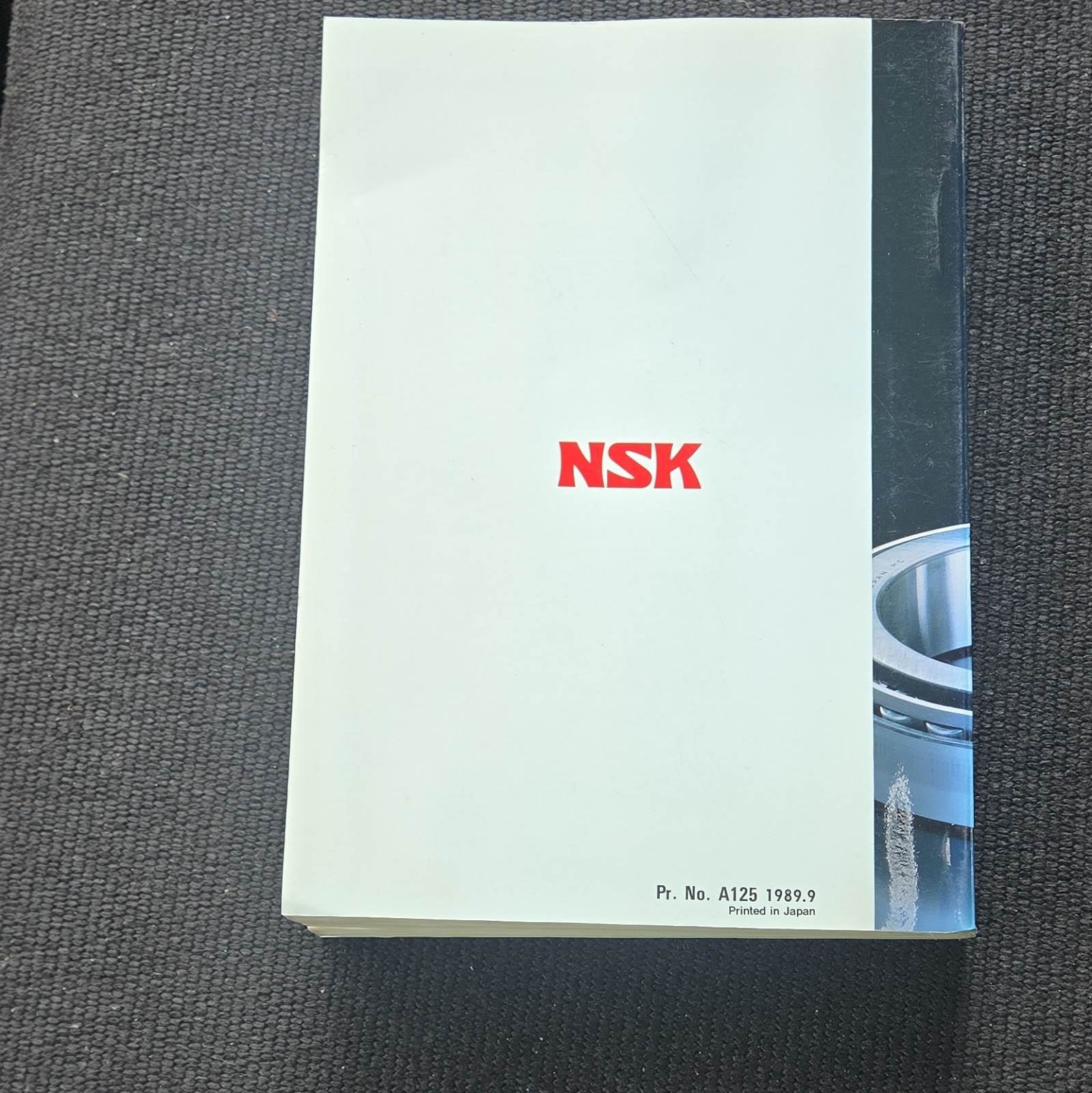 NSK Large-Size Rolling Bearings Catalog Booklet Rolling Bearings MPN A125