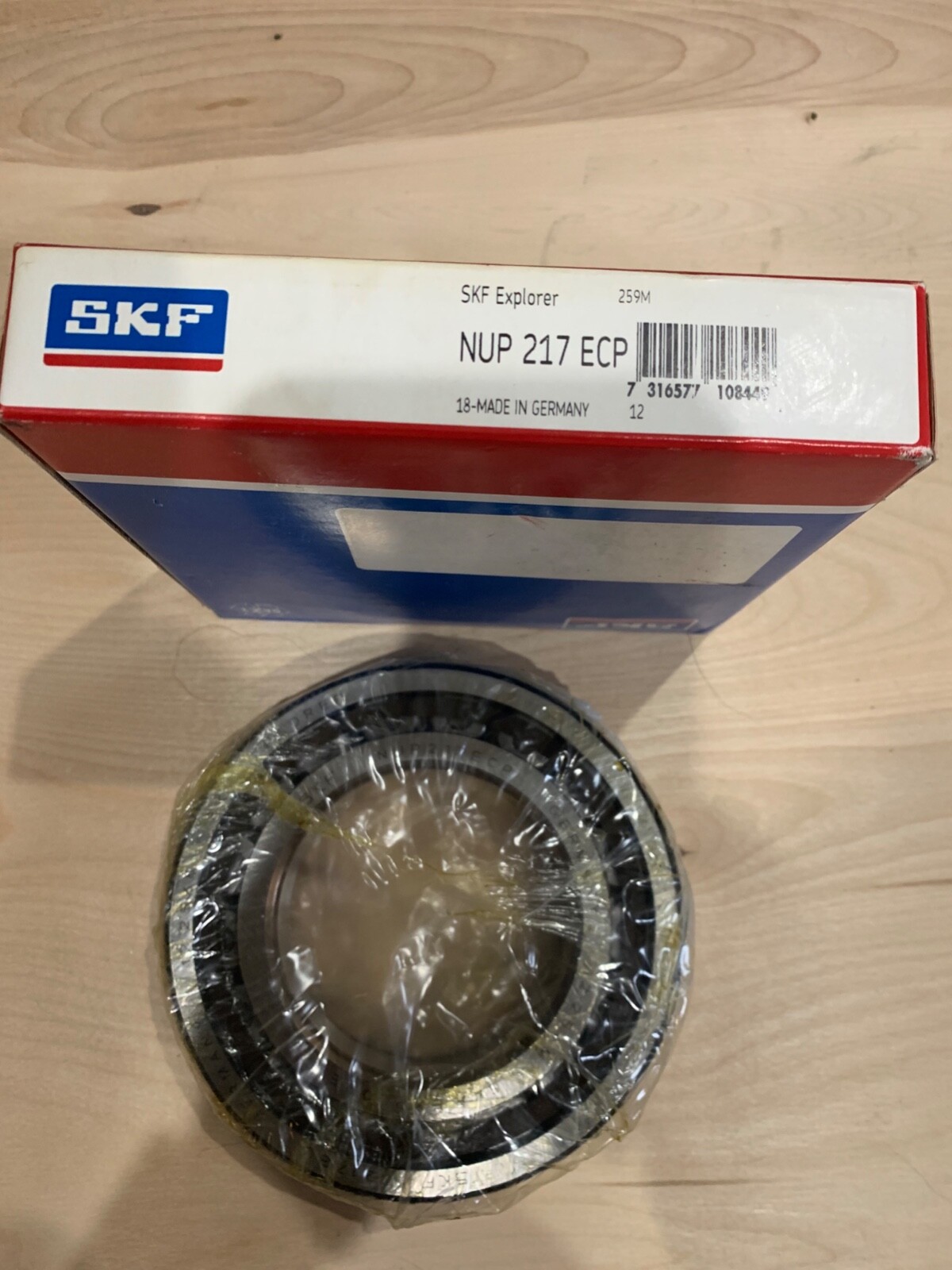 SKF NUP 217 ECP Roller Bearing New