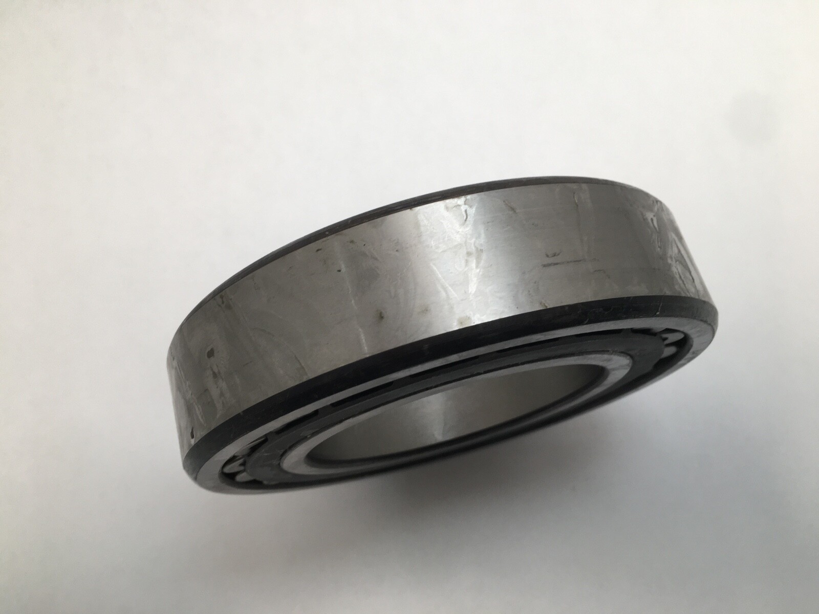 SKF 22216-CKJ Spherical Bearing 80x140x33 mm 22216-C-K-J Italy