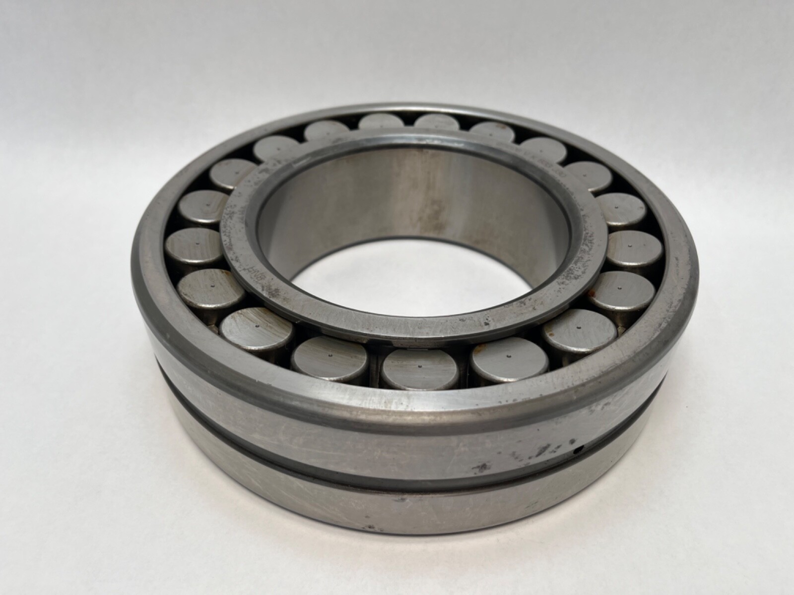 SNR 22226VKB33J30 Spherical Bearing 130x230x64 mm 22226 V K W33/B33 C3/J30