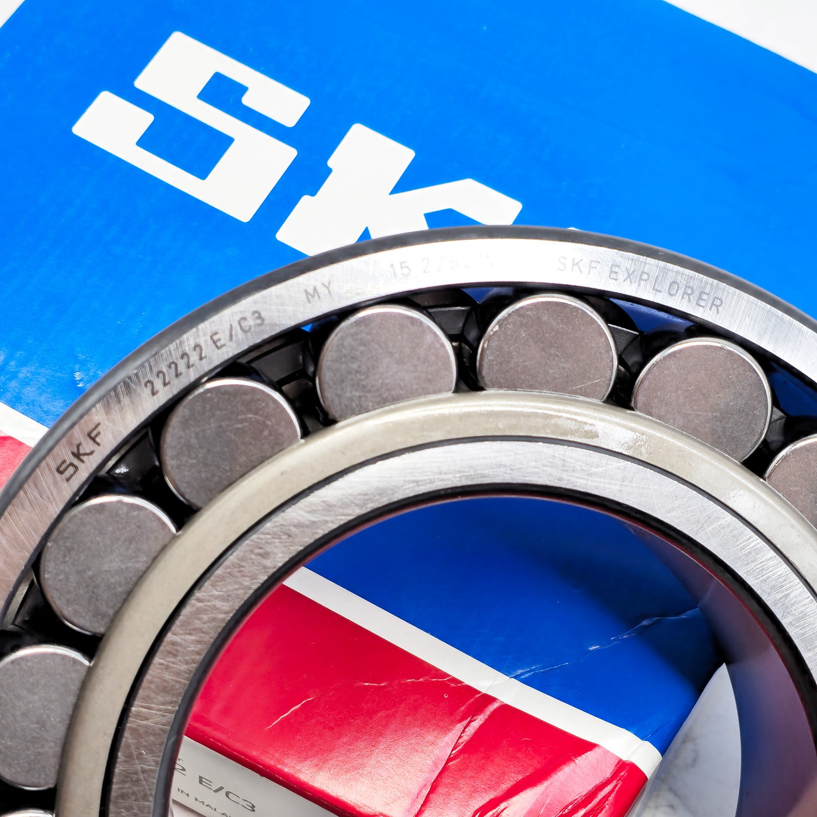NEW Spherical Roller Bearing For SKF 22222 E C3 110x200x53mm
