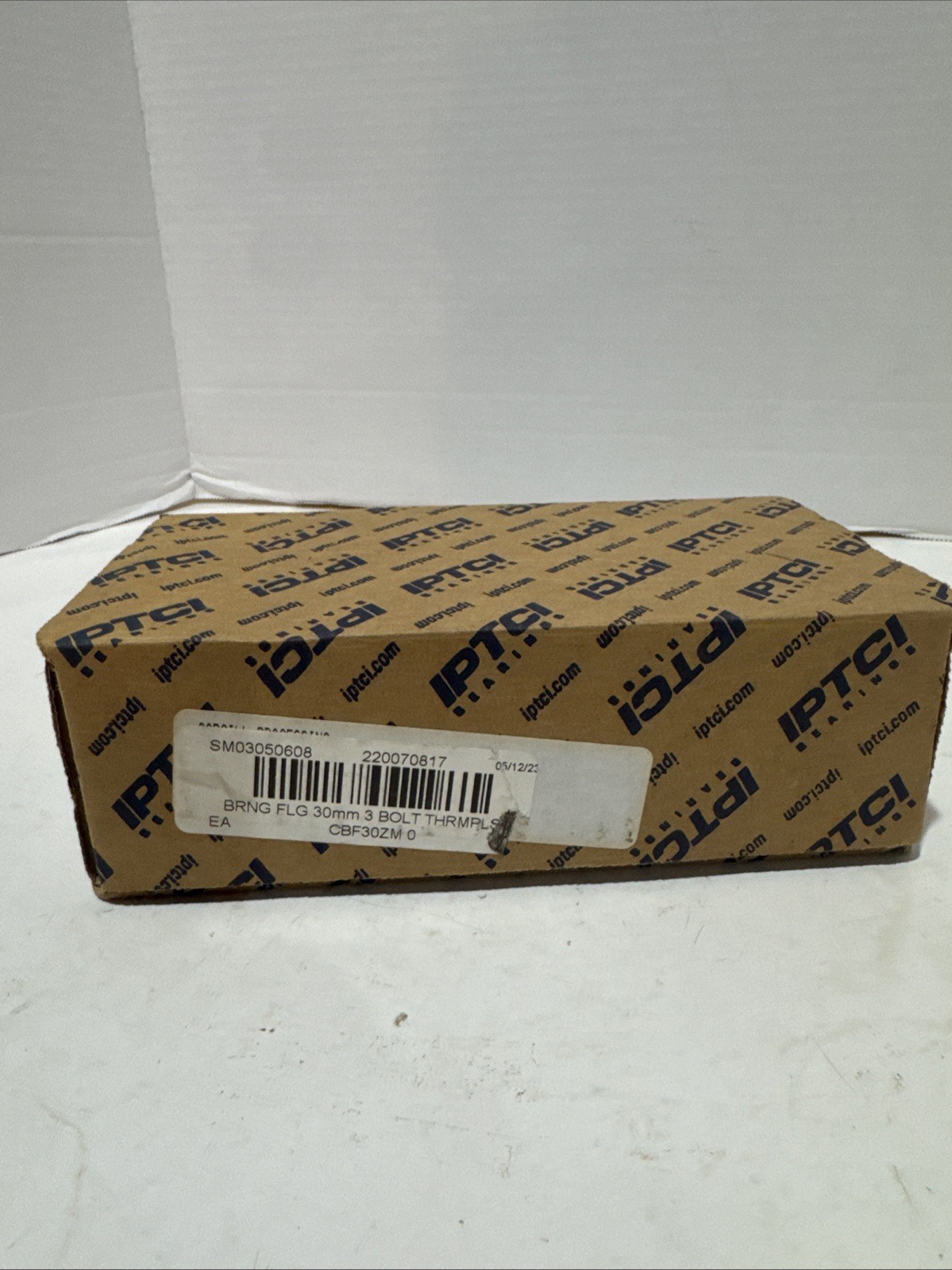 201673 New IPTCI SUCSFB206 Flange Bearing; UHMW ; 3-Bolt; 30mm ID