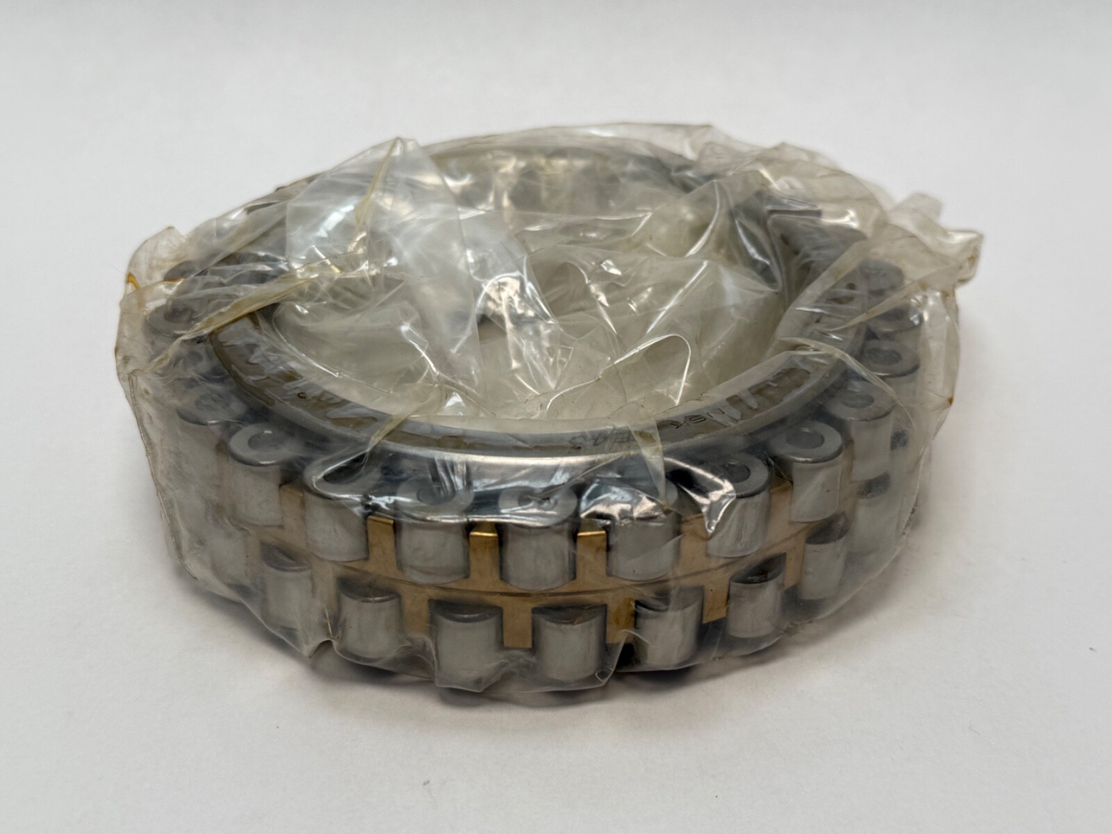NSK NN3021KMBP4 Bearing NN3021 NN-3021-K-MB-P4 105 mm ID 41 mm W