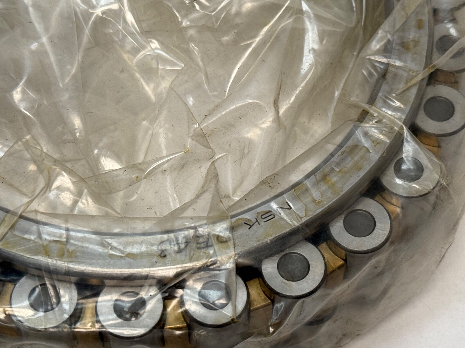 NSK NN3021KMBP4 Bearing NN3021 NN-3021-K-MB-P4 105 mm ID 41 mm W
