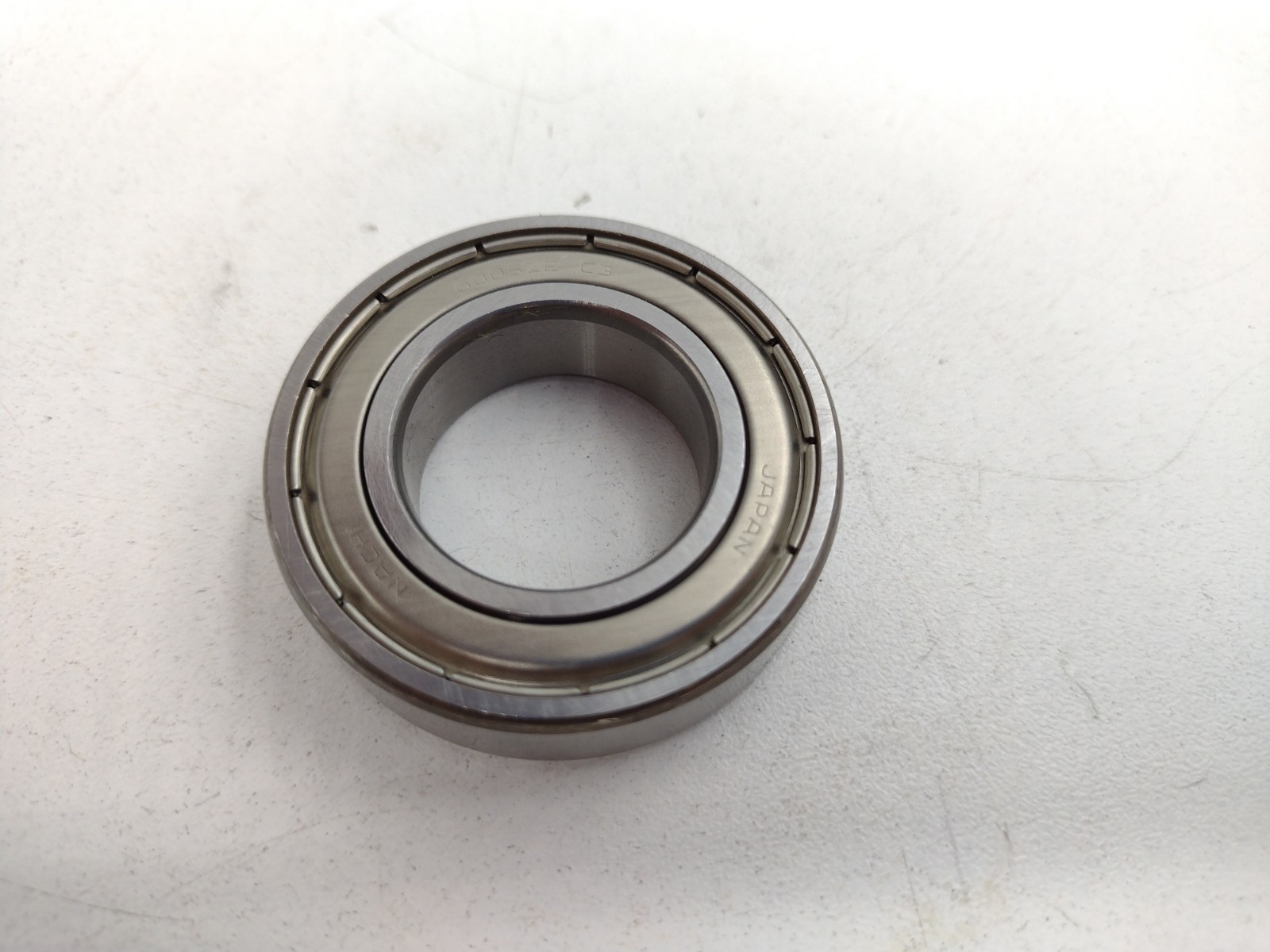 *** Nachi 6005ZZE Deep Groove Ball Bearing 25mm Bore