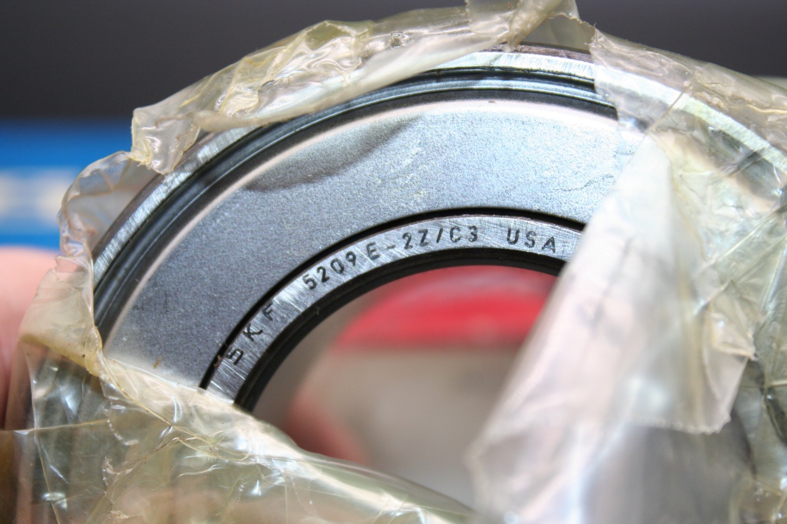 One (1) SKF 5209 E-2Z/C3 Double-Row Angular Contact Ball Bearing USA NEW
