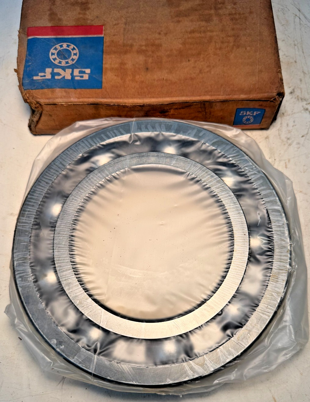 SKF 6224 S1, Radial ball bearing, 120mm bore, 215mm OD, new, Free Shipping