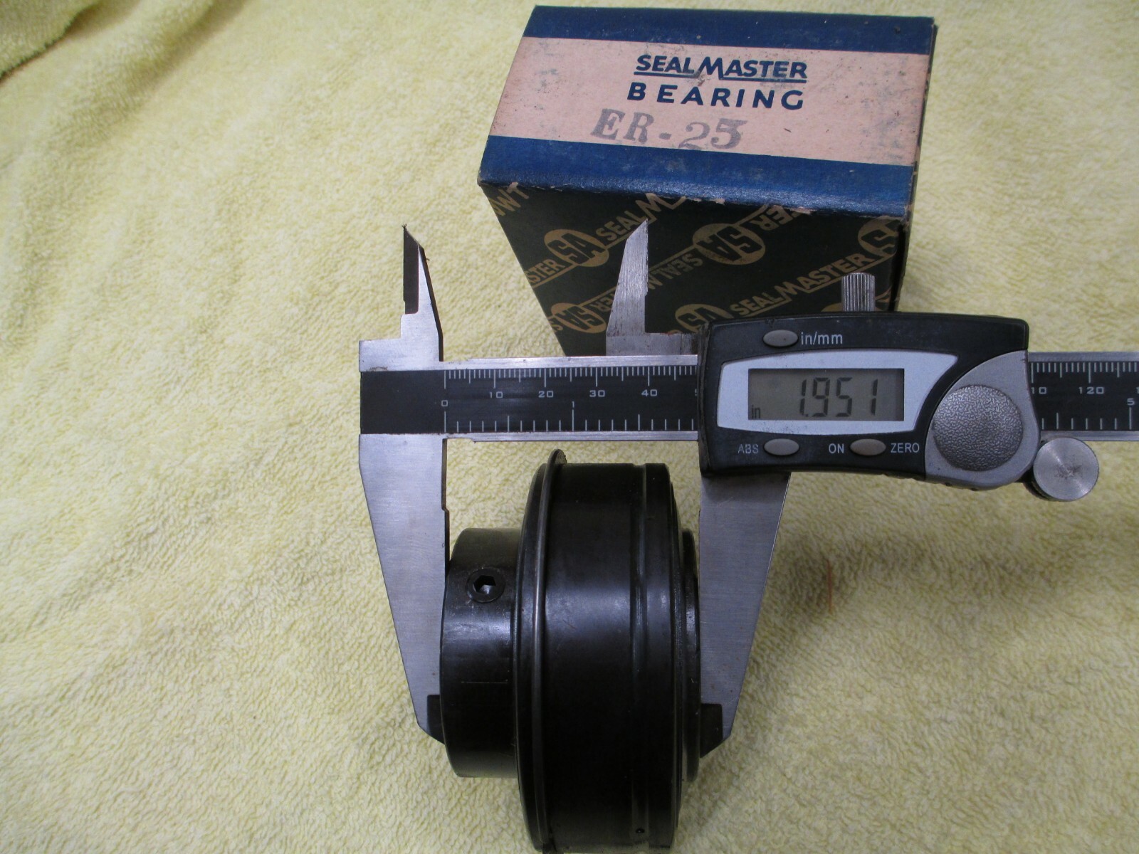 Sealmaster ER-25 Bearing, Insert Bearing, New Old Stock, RS2