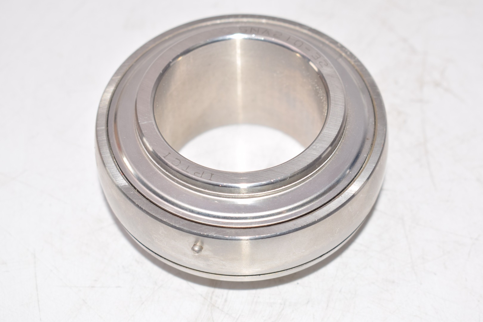 NEW IPTCI SNA21032 STAINLESS STEEL ECCENTRIC LOCKING BEARING INSERT 2”