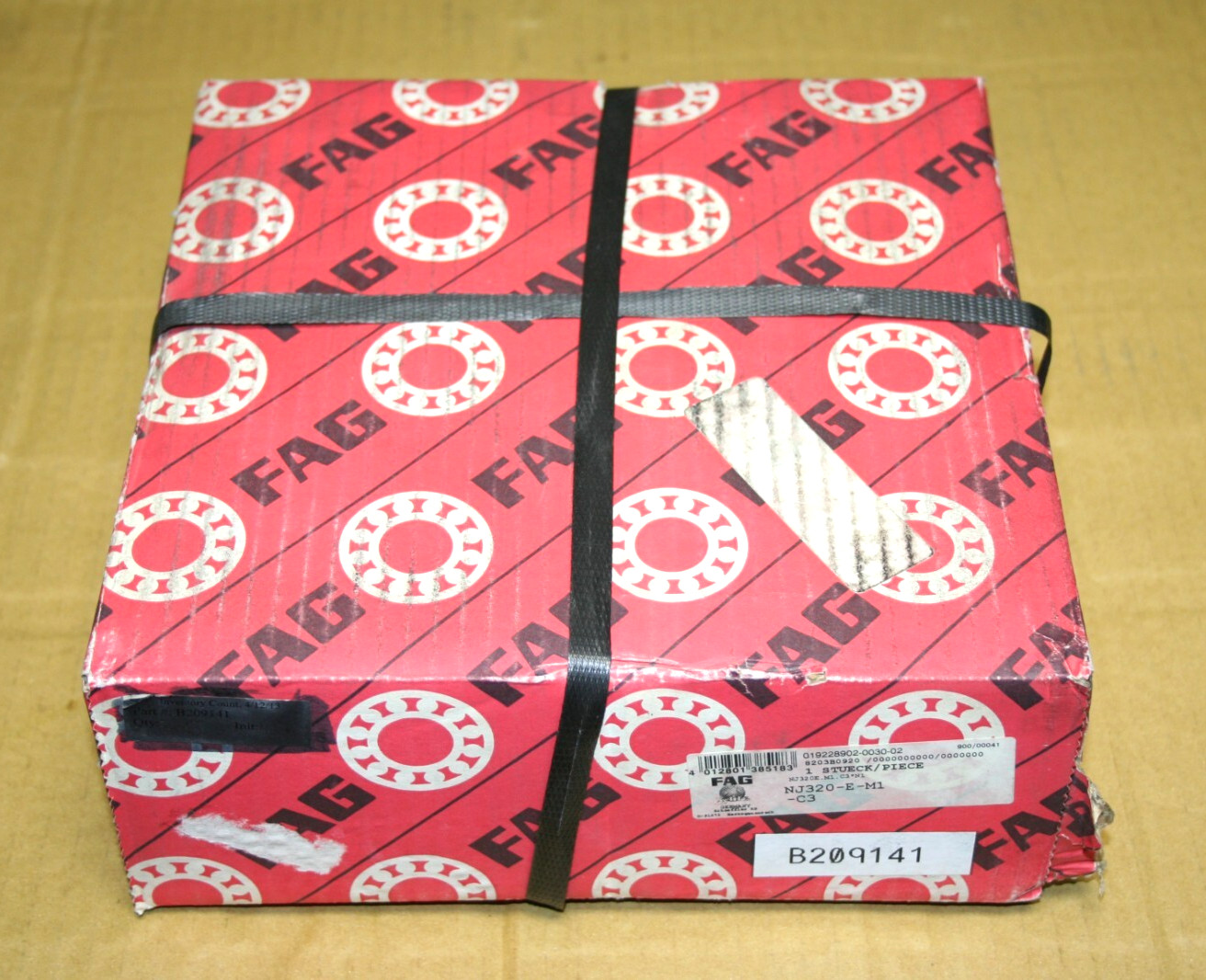 FAG NJ320 E M1 C3 Cylindrical Roller Bearing 100x215x47 mm GENUINE * NEW *
