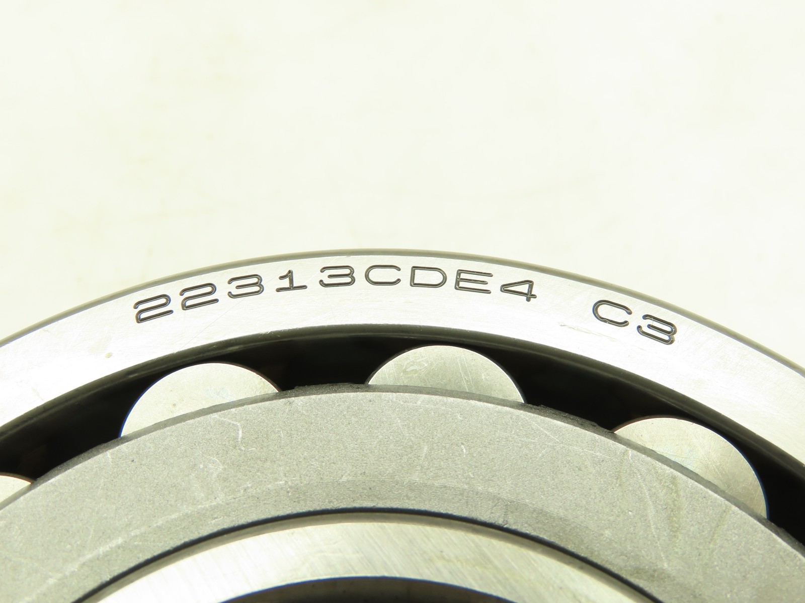 NSK Spherical Roller Bearing Bore Dia. 2.5591″ Outside Dia. (In.) 5.5118 140mm