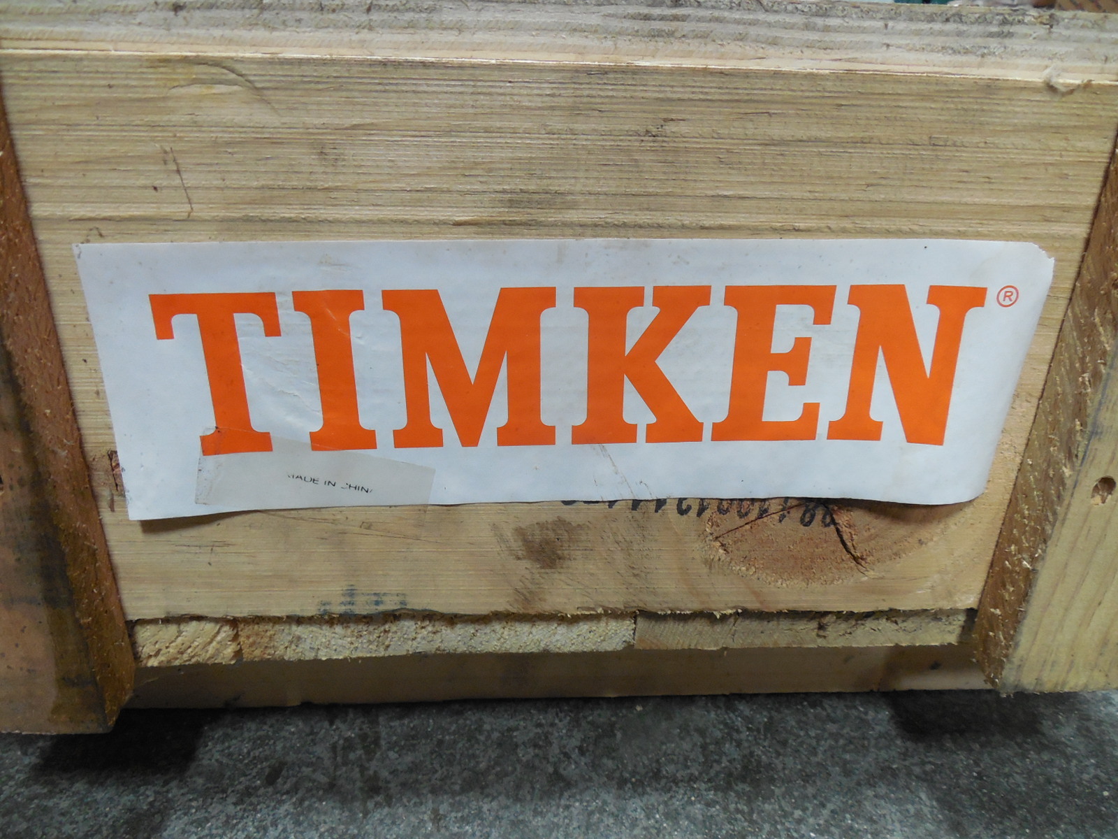 NEW Timken 23232EMW33C3 Spherical Roller Bearing 160 mm Bore 290mm OD Strat Bore