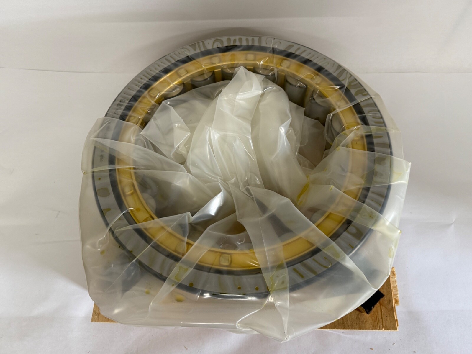FAG NU2240-E-M1-C3 Cylindrical Roller Bearing NU2240EM1C3 200x360x98 mm