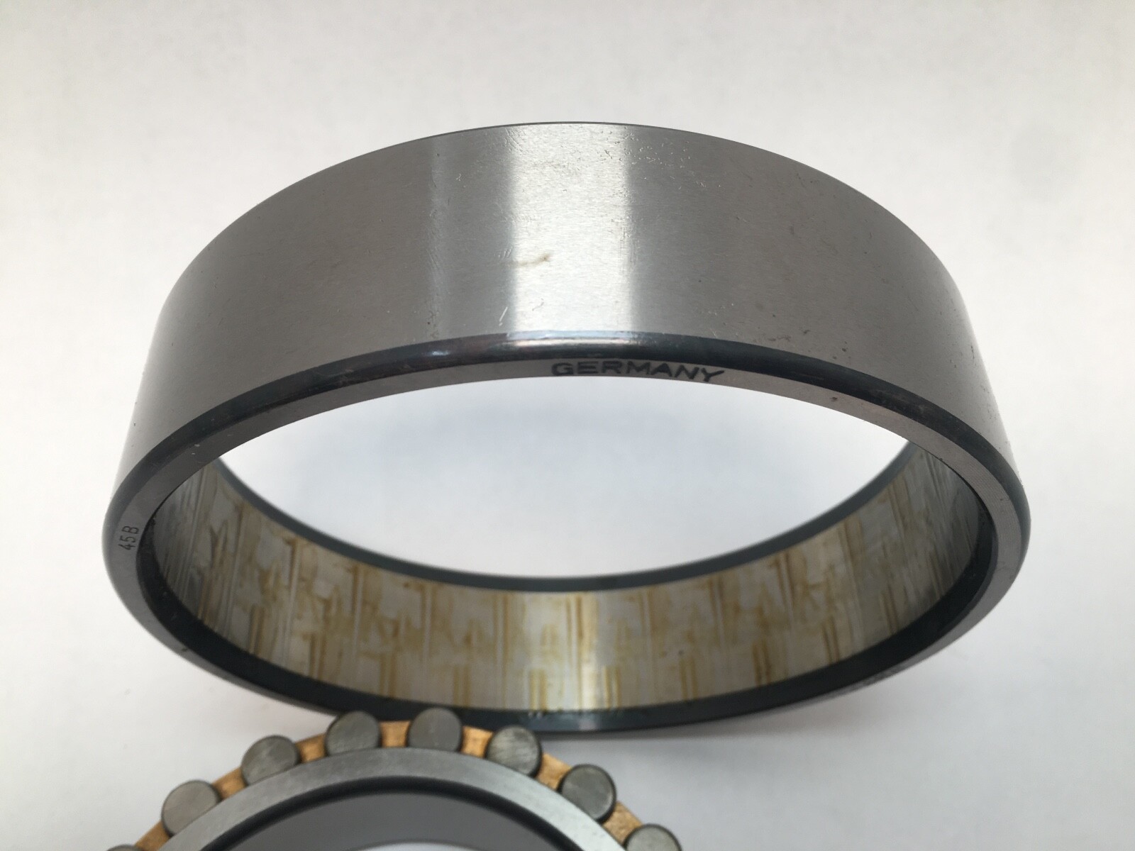 Cons NN3017KMP51 Bearing 85x130x34 mm NN3017 NN-3017-K-M-P51 RKW Germany