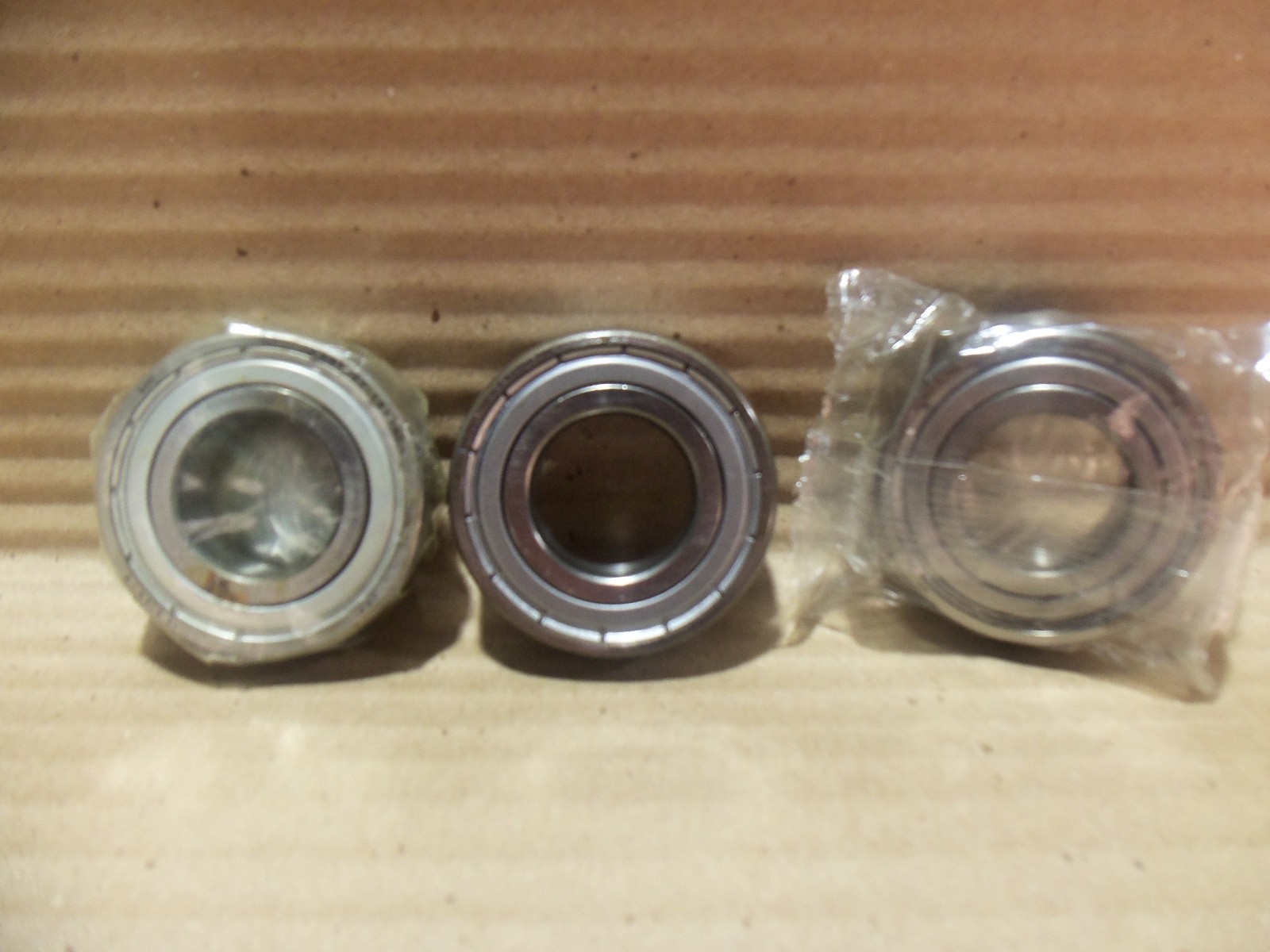 New Lot of 3 SKF 6205-2Z/C3GJN Ball Bearing