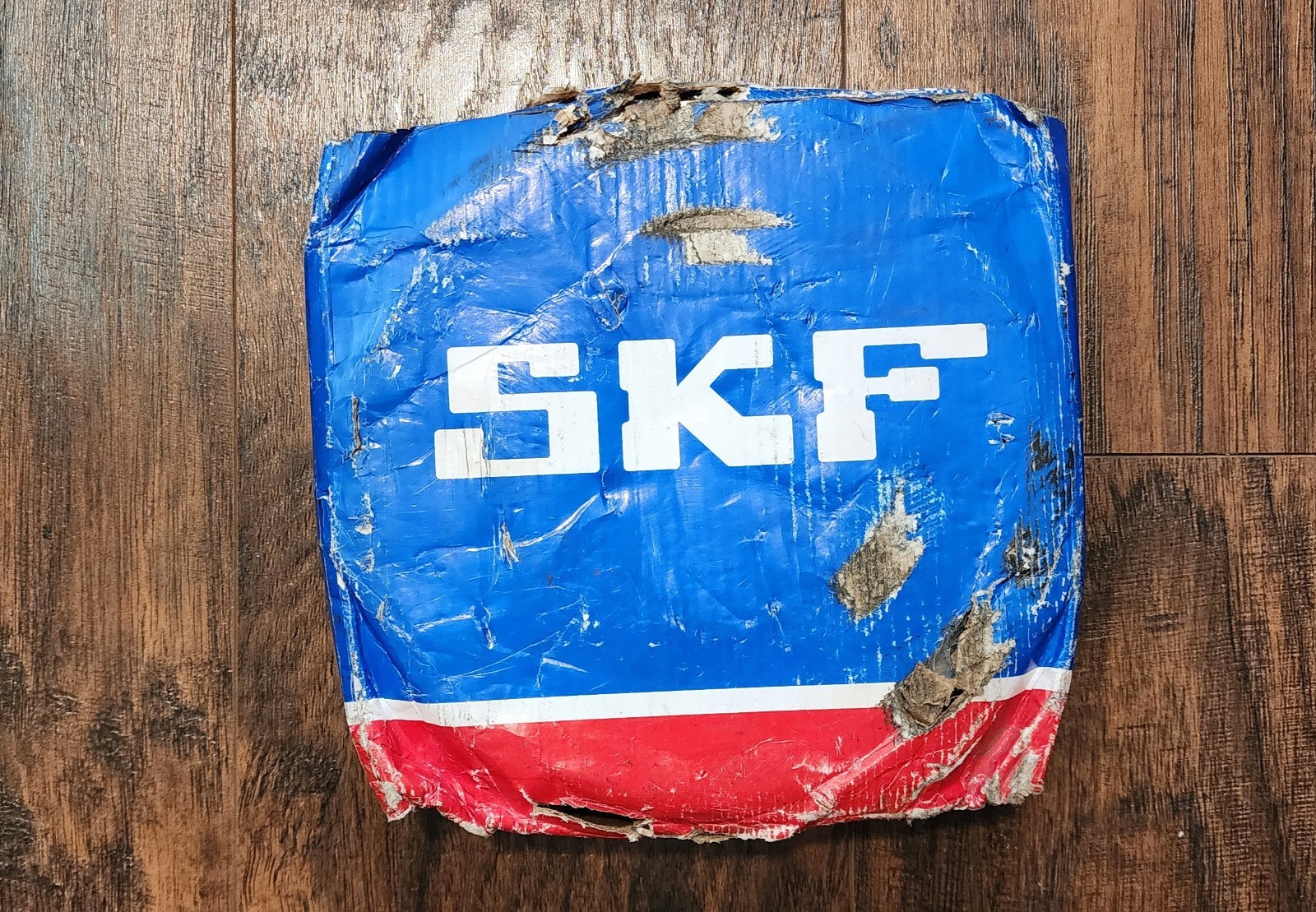 SKF 21315E Explorer Spherical Roller Bearing 75mm ID, 160mm, OD 37mm Width