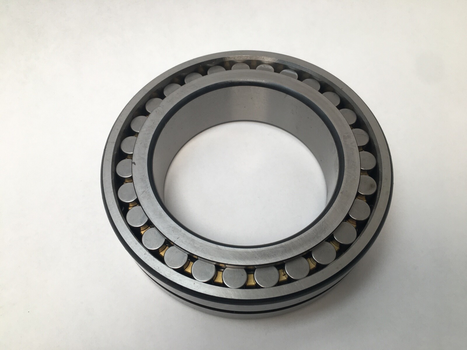 FAG NN3018ASM.SP Bearing 90x140x37 mm NN3018 NN-3018-AS-M-SP-W33 Germany